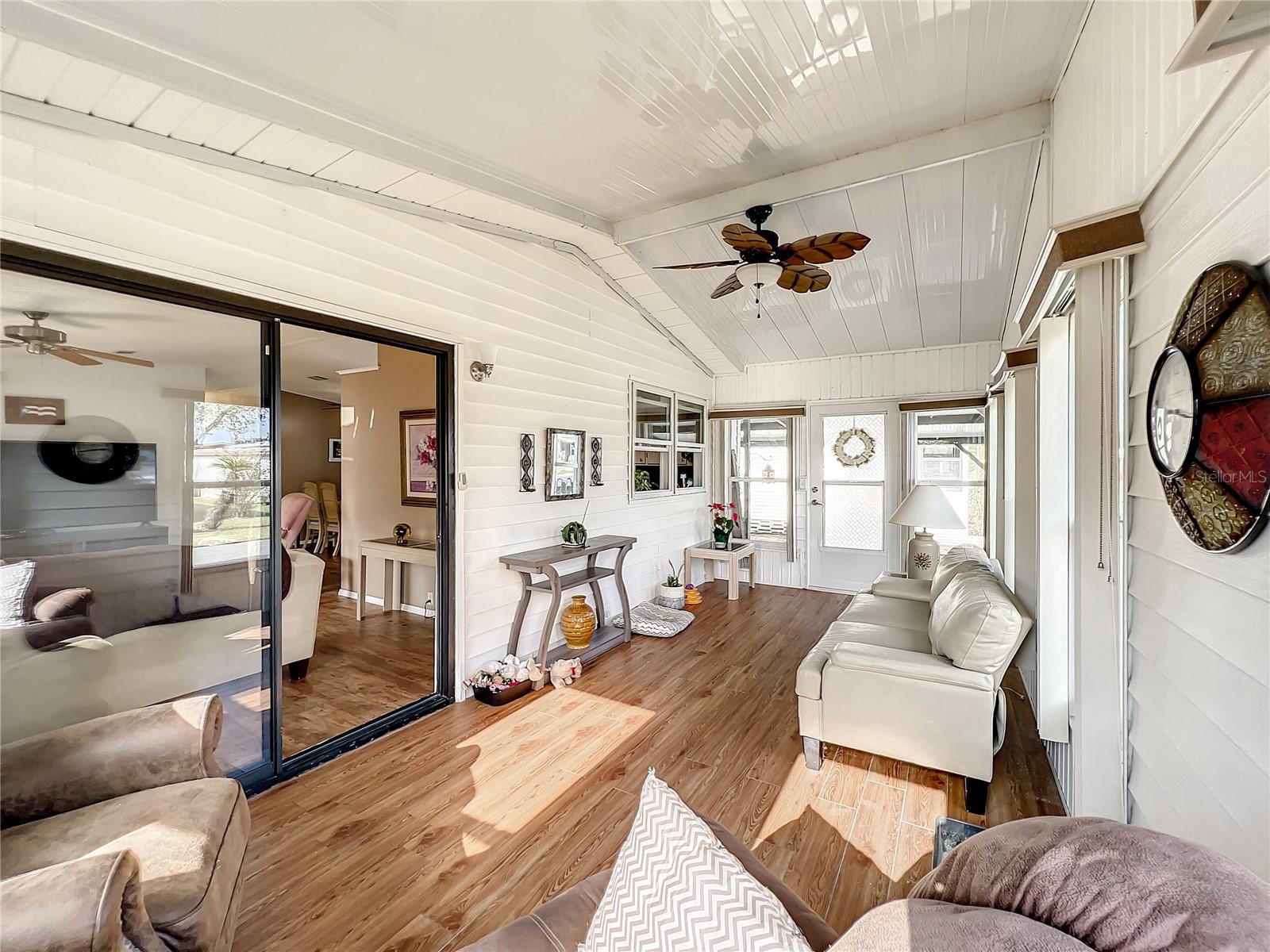 Image 4 of 42 For 6518 Raintree Lane Ne