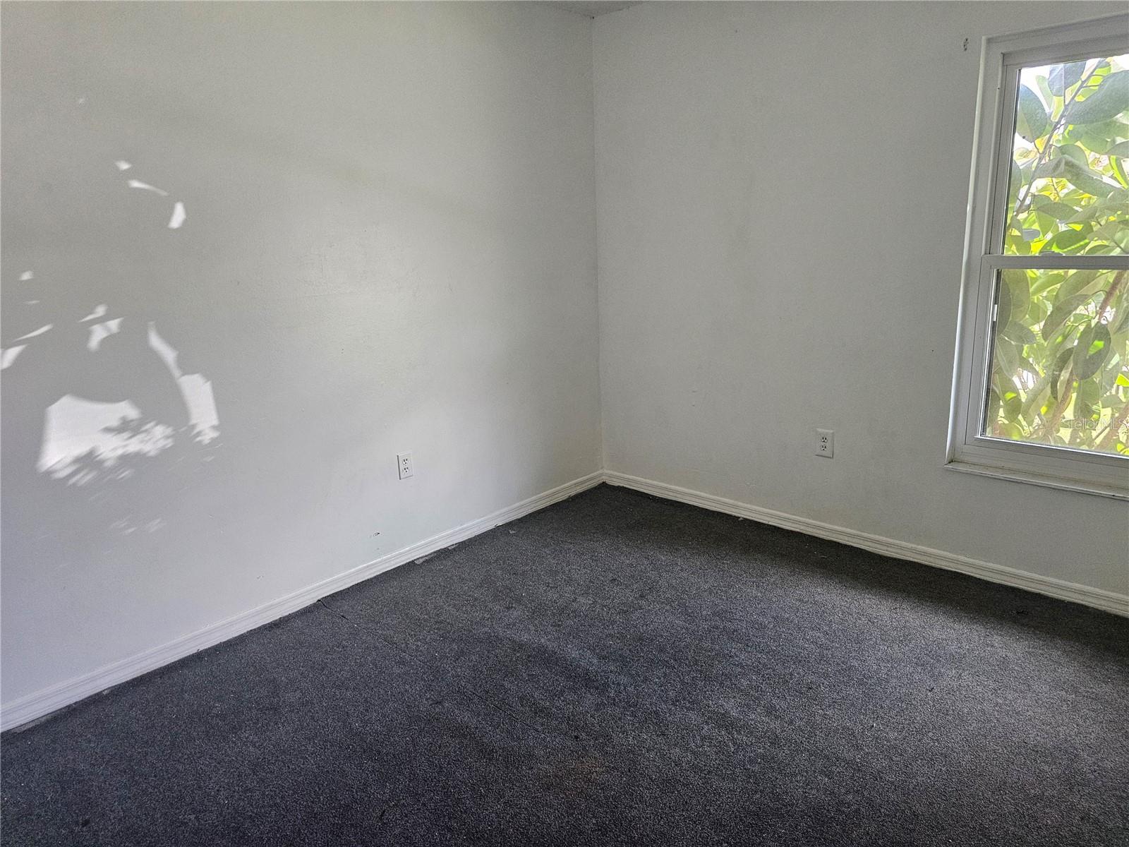 Image 14 of 16 For 569 Hunter Circle