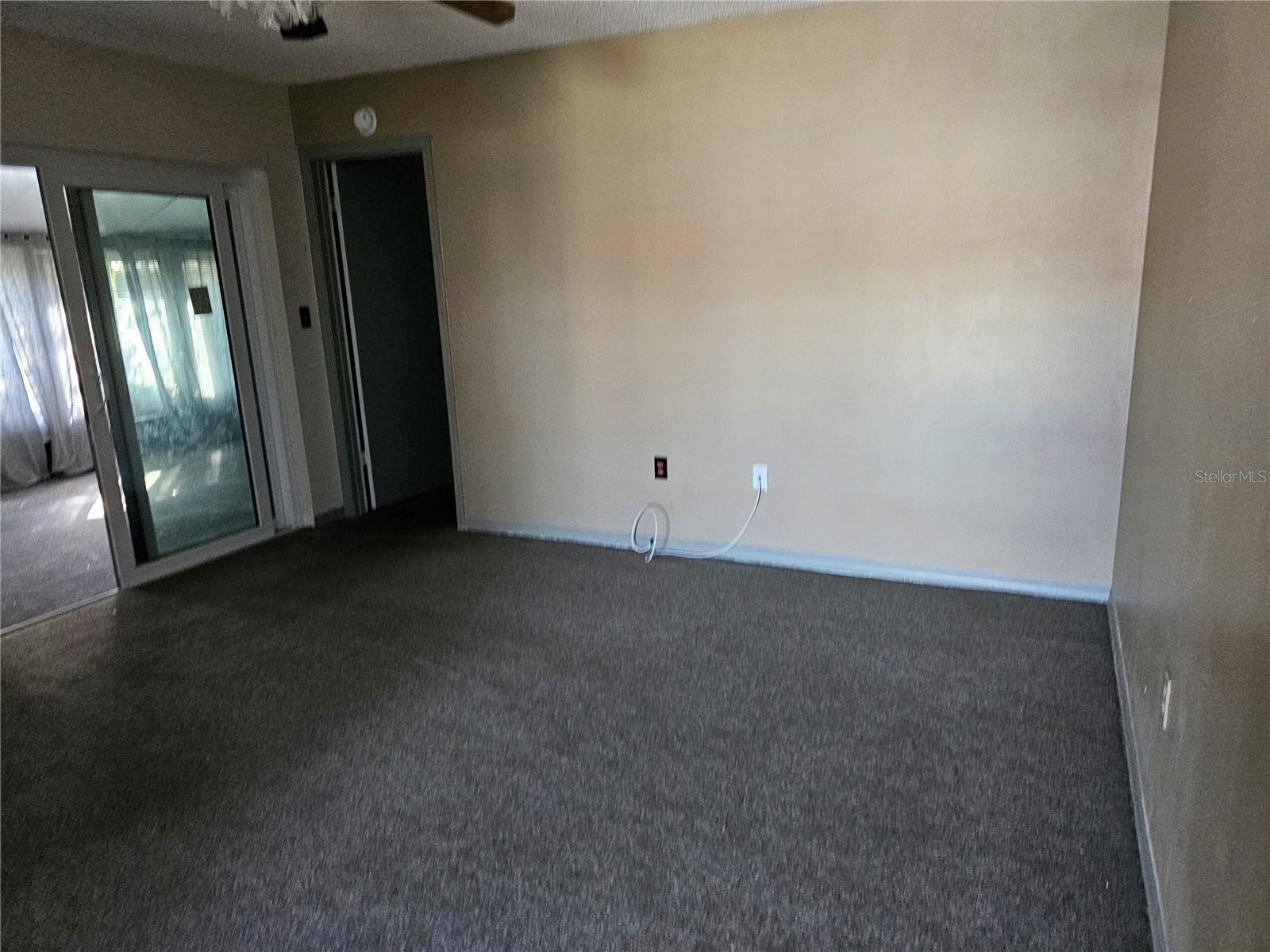 Image 18 of 23 For 569 Hunter Circle