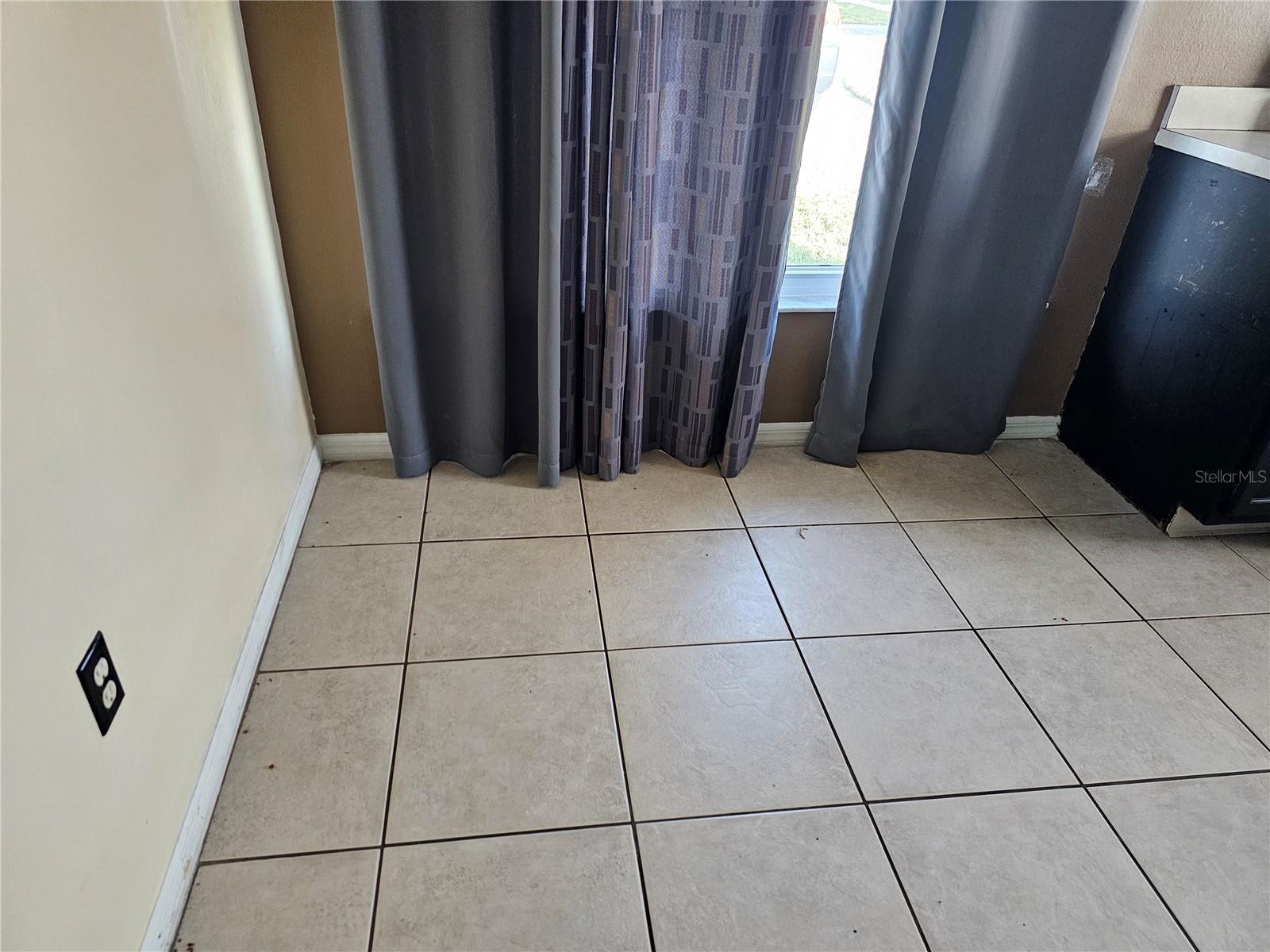 Image 22 of 23 For 569 Hunter Circle