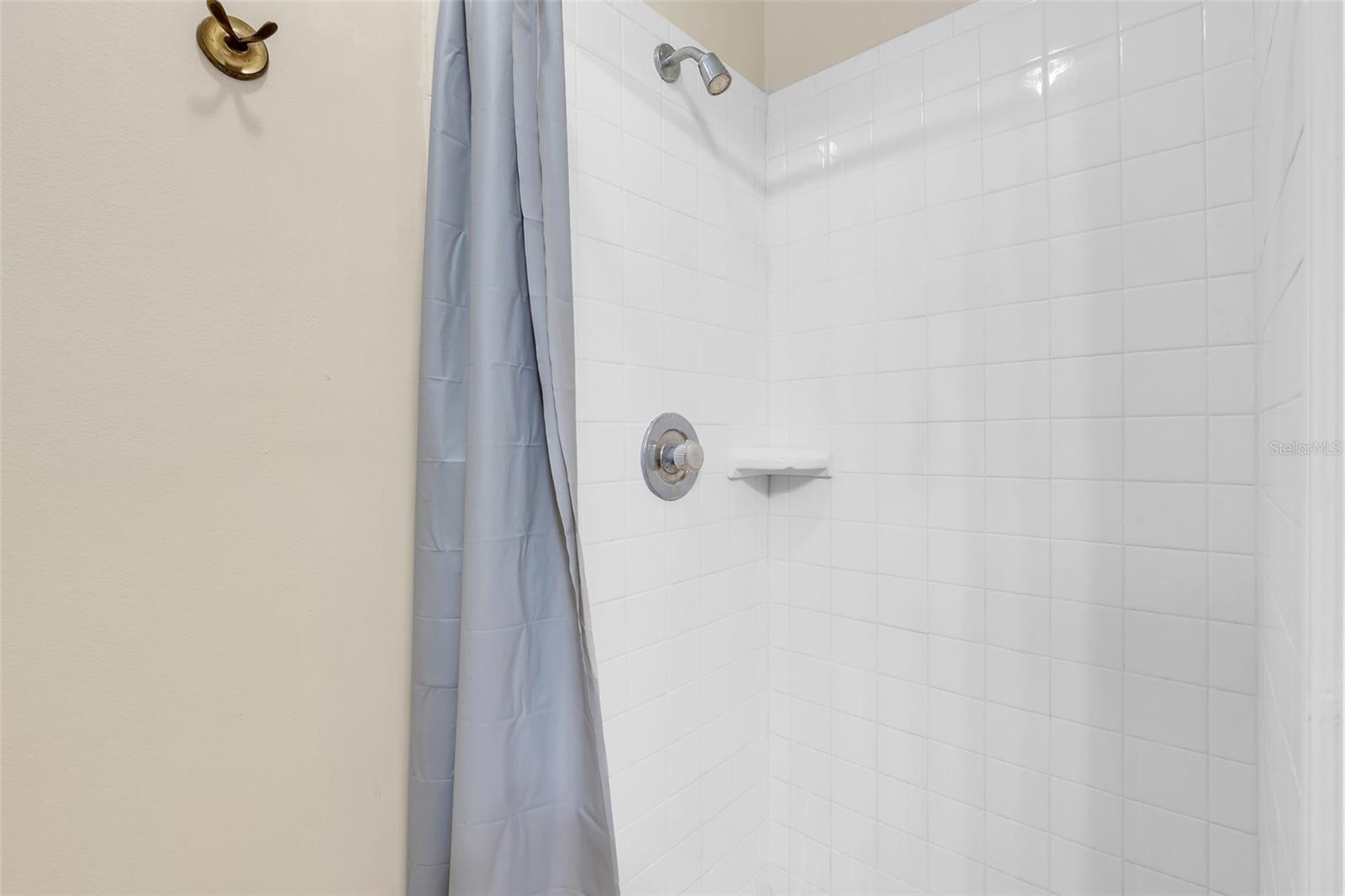 Image 15 of 26 For 3112 Semoran Boulevard O6