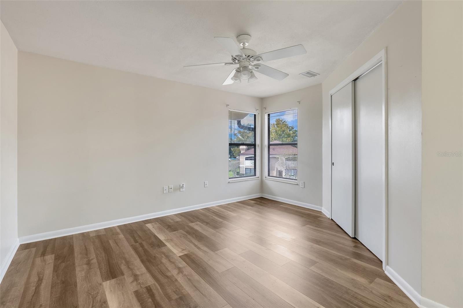 Image 19 of 26 For 3112 Semoran Boulevard O6