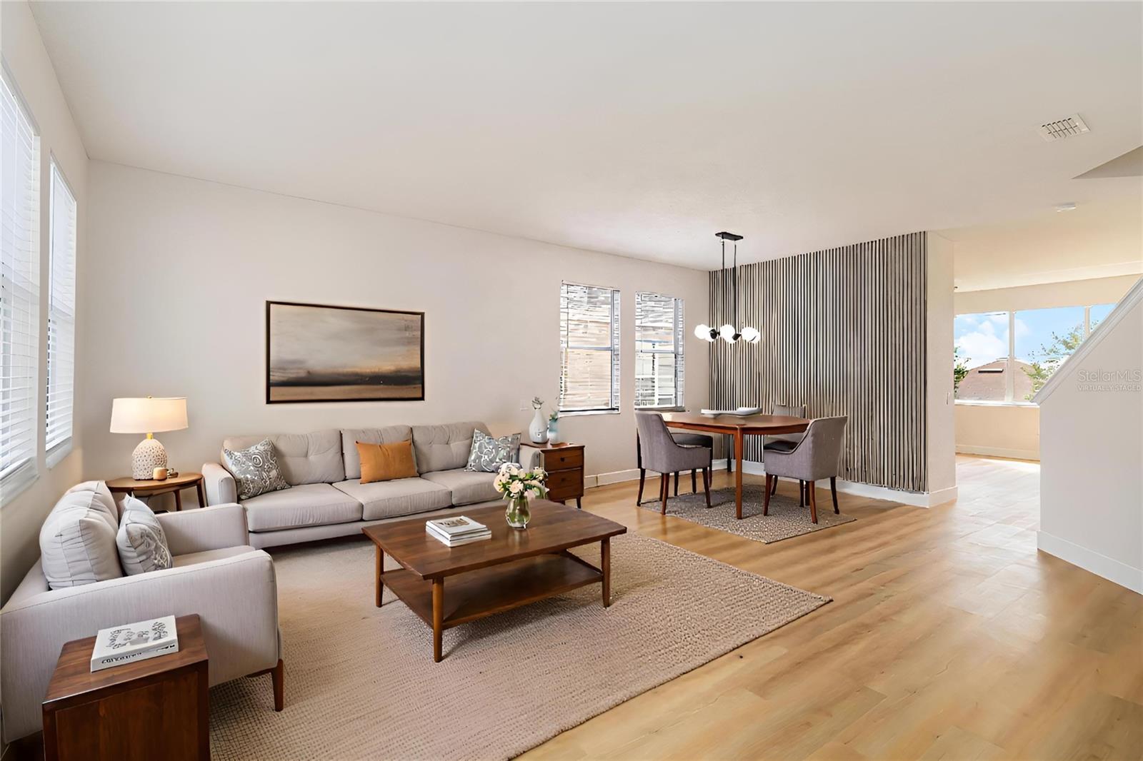 Image 11 of 53 For 149 Roseling Crossing