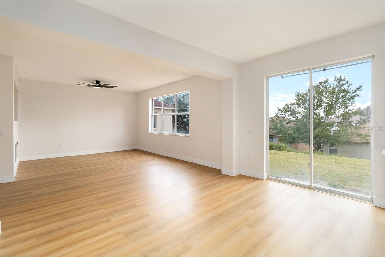 Image 20 of 53 For 149 Roseling Crossing