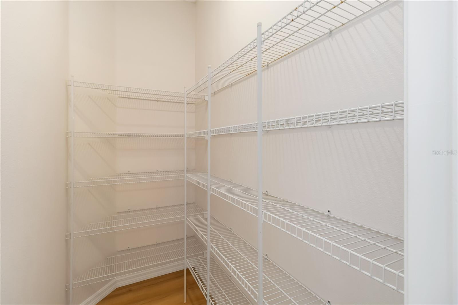 Image 23 of 53 For 149 Roseling Crossing