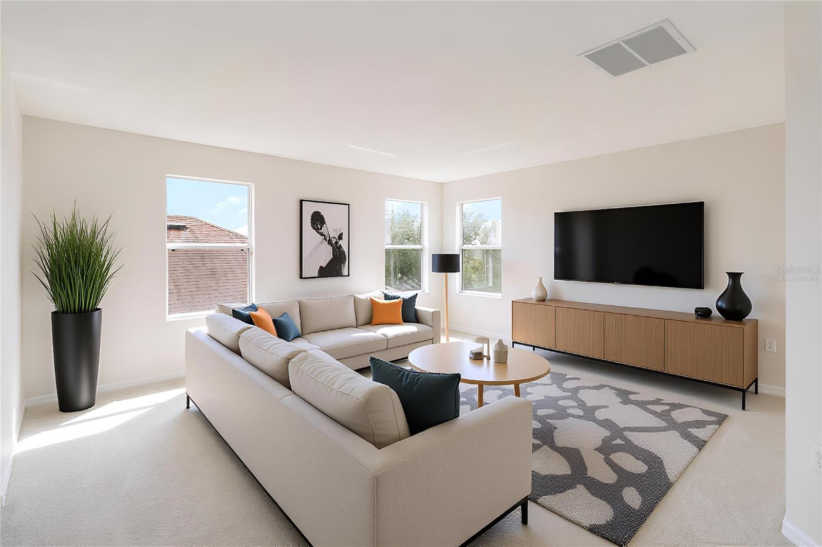 Image 28 of 53 For 149 Roseling Crossing