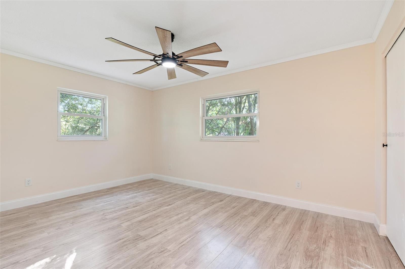 Image 12 of 26 For 421 Jasmine Road