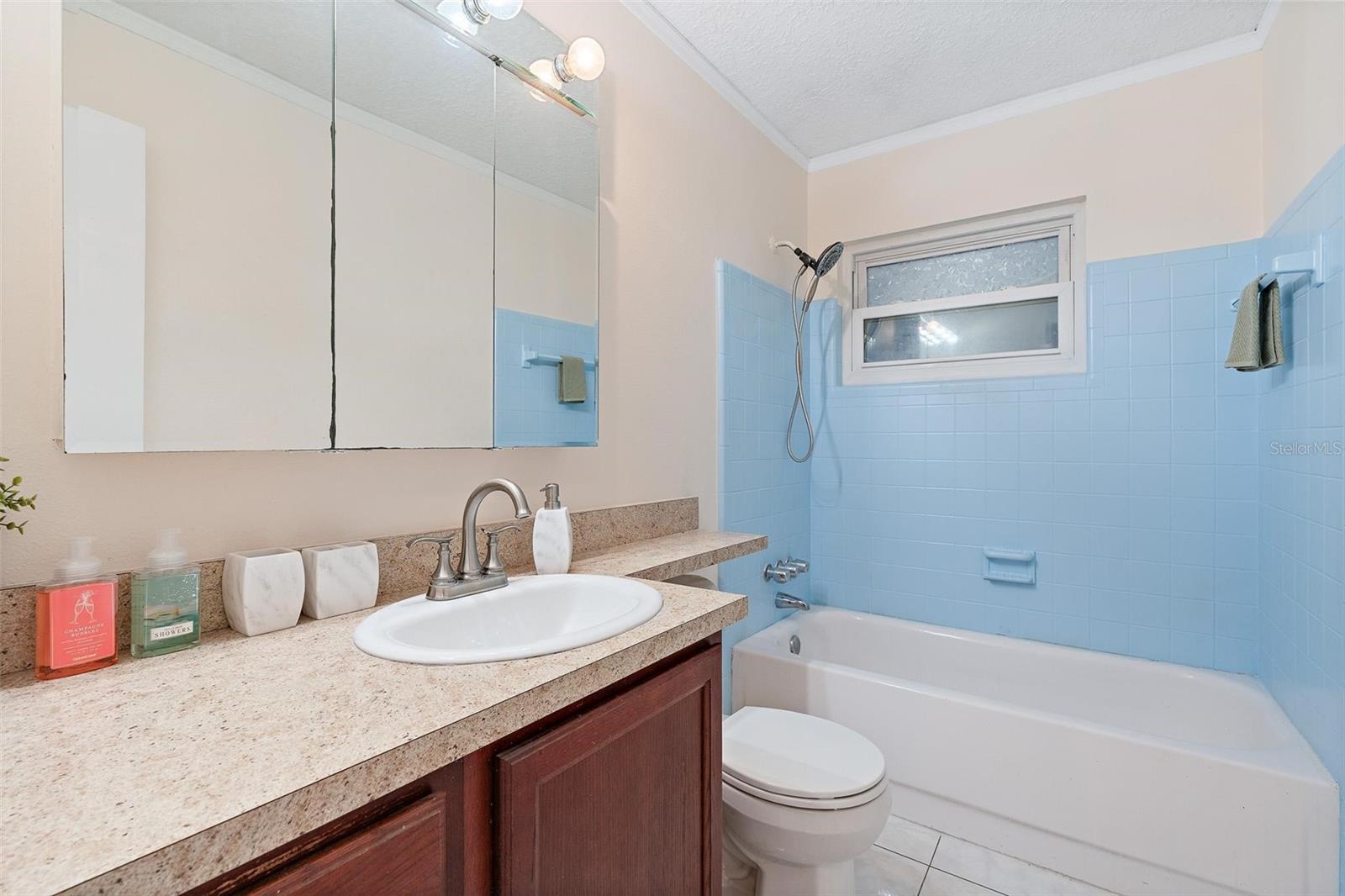 Image 14 of 26 For 421 Jasmine Road