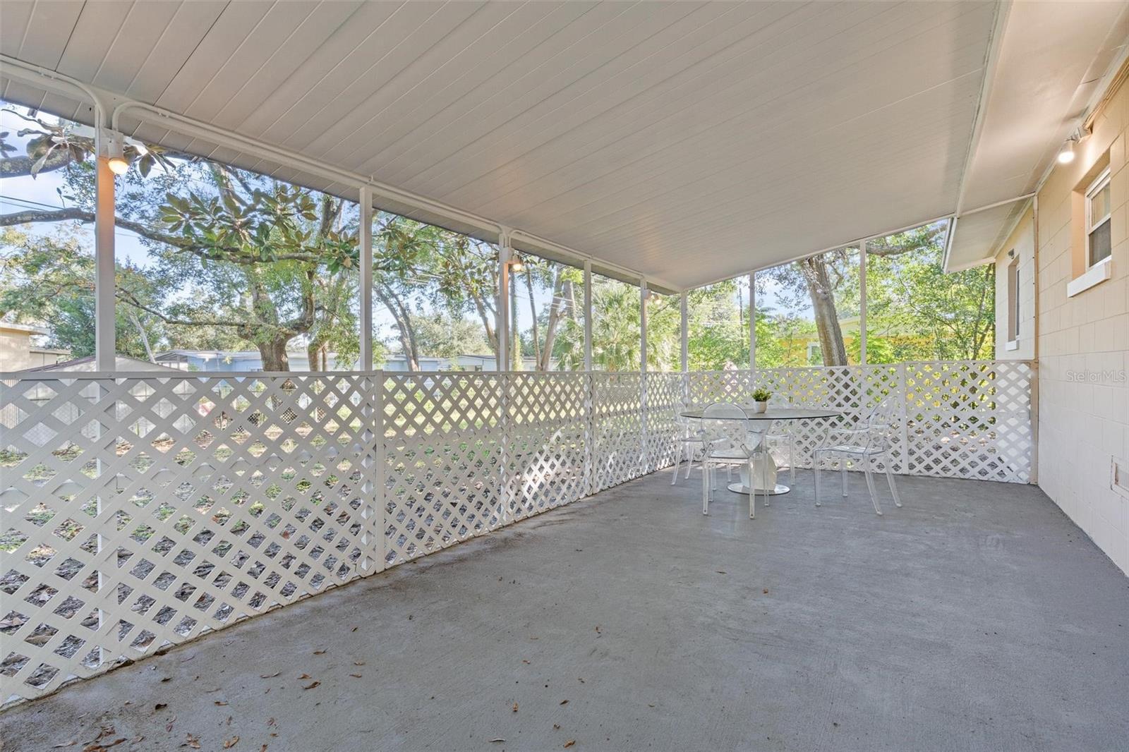 Image 15 of 26 For 421 Jasmine Road