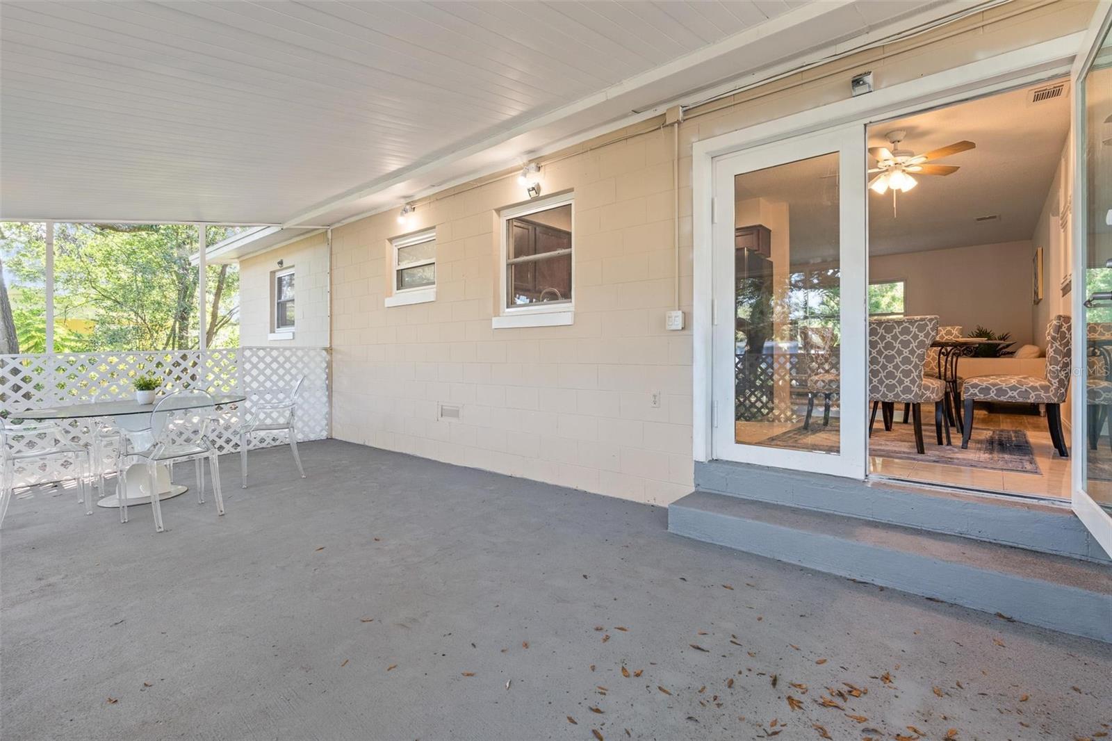 Image 17 of 26 For 421 Jasmine Road