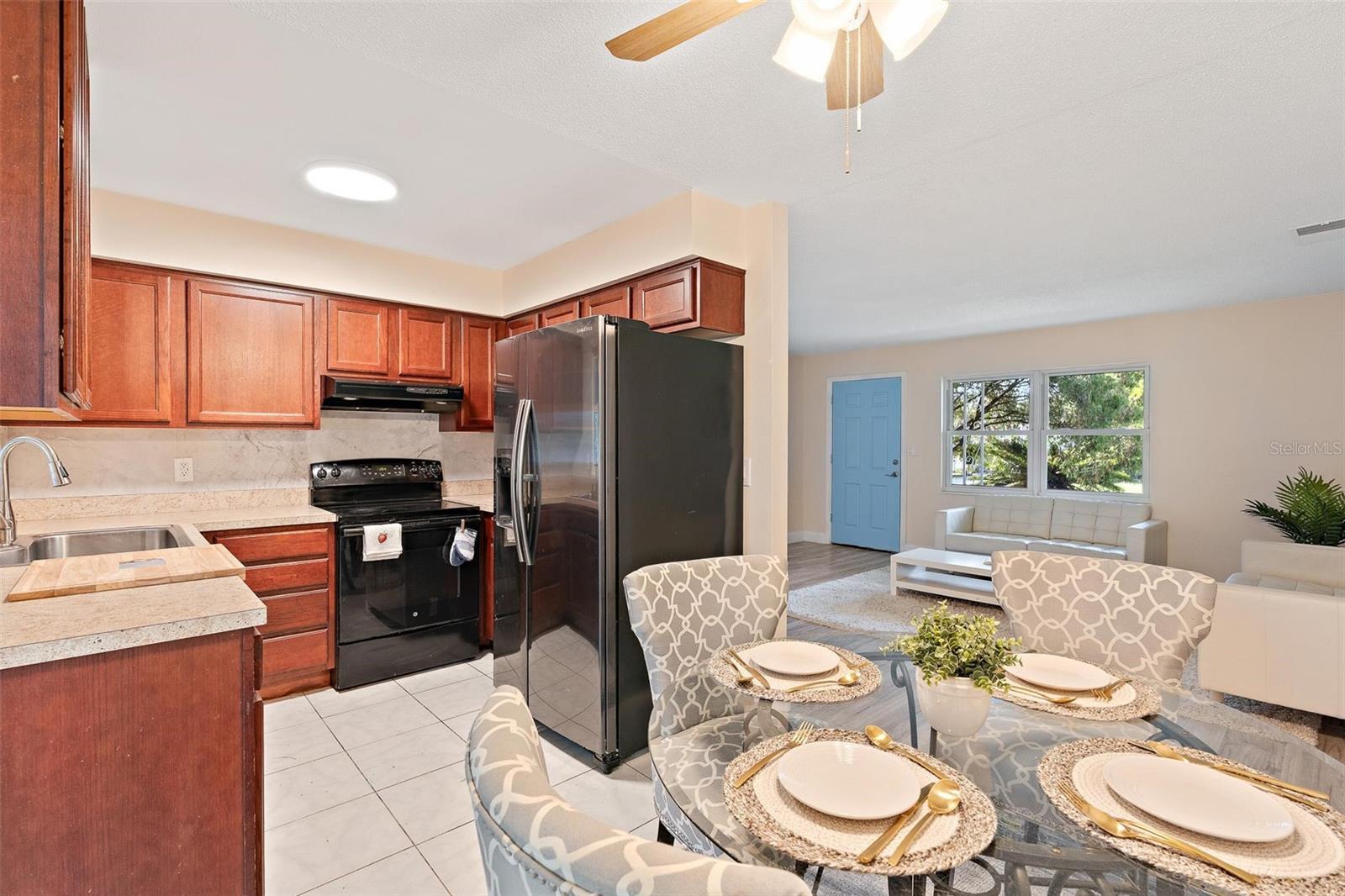 Image 3 of 26 For 421 Jasmine Road