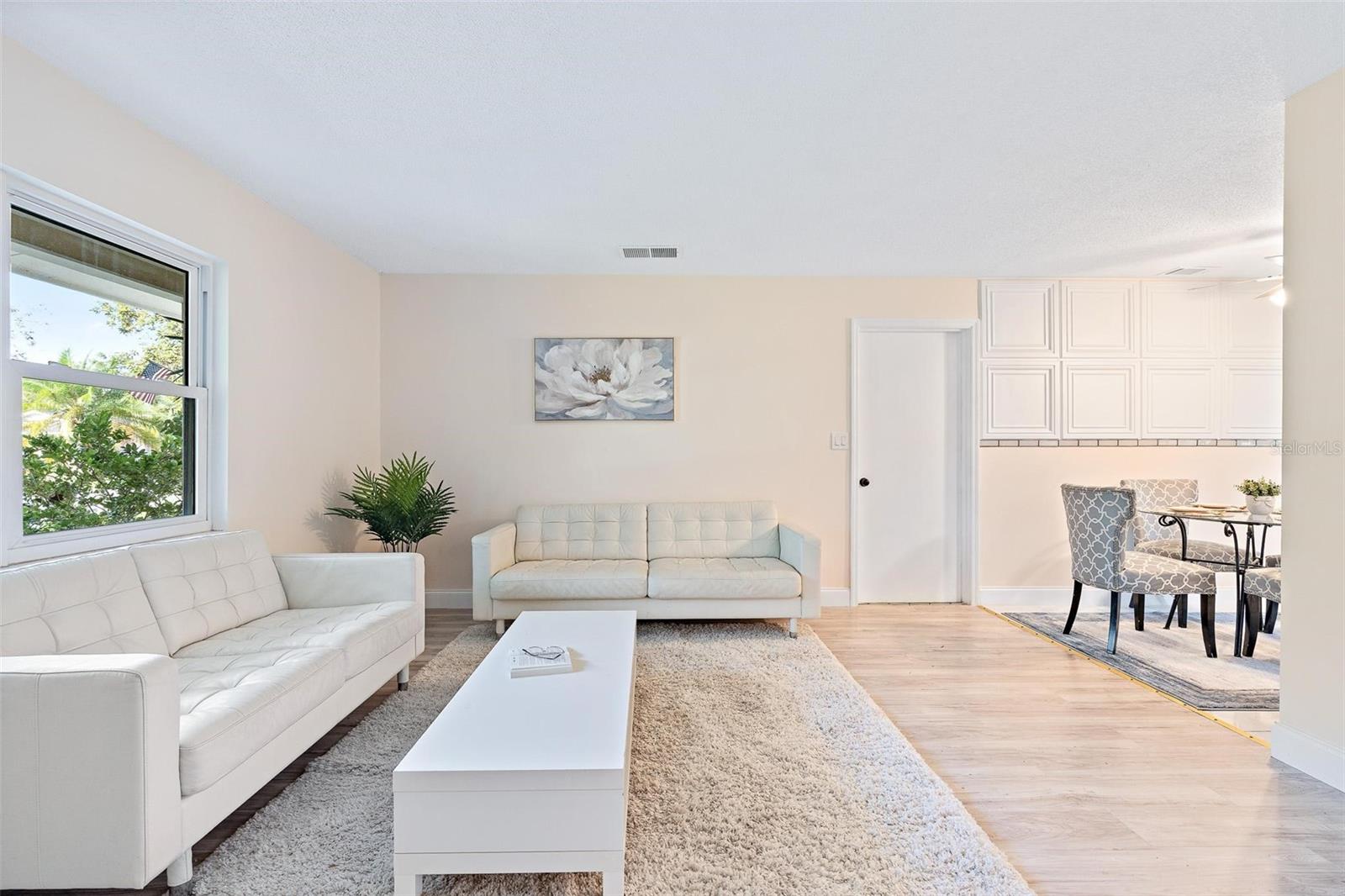 Image 5 of 26 For 421 Jasmine Road