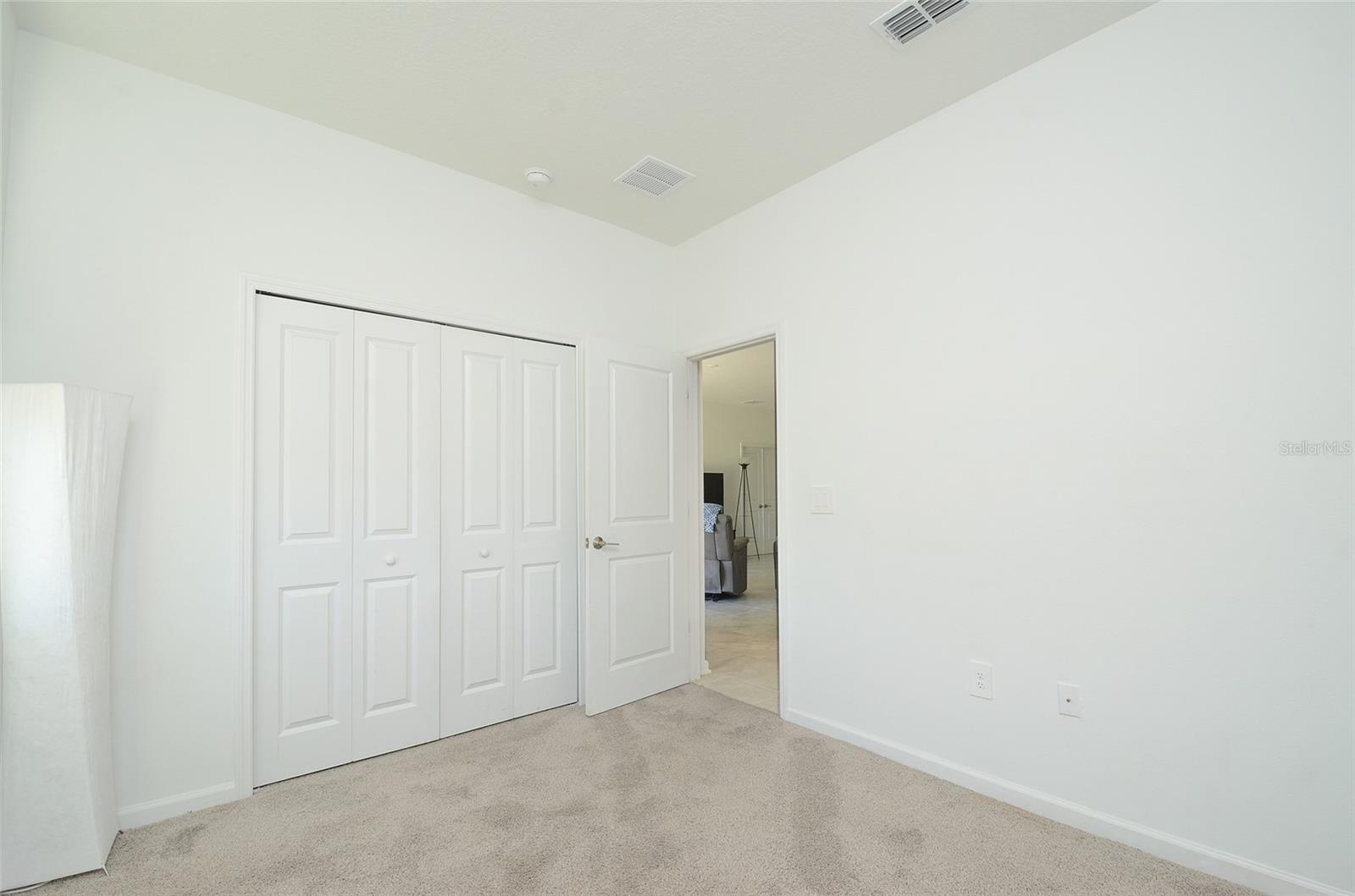 Image 16 of 25 For 3075 Camden Way