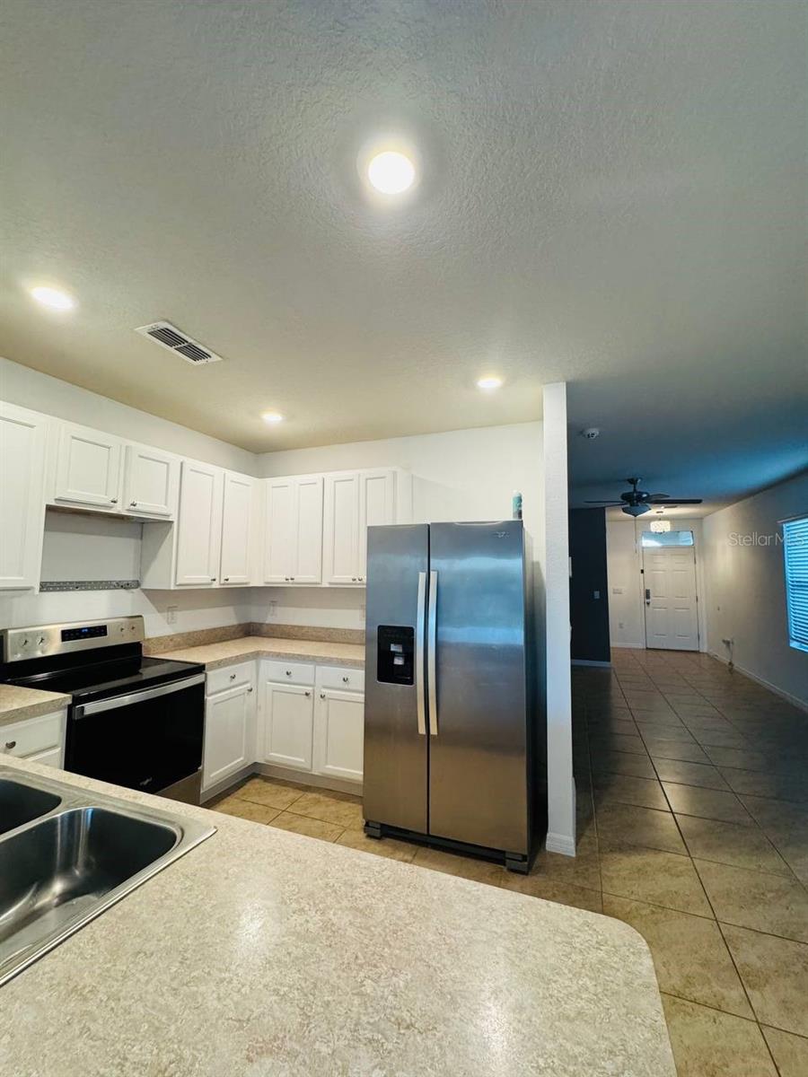 Image 6 of 29 For 800 Brooklet Drive