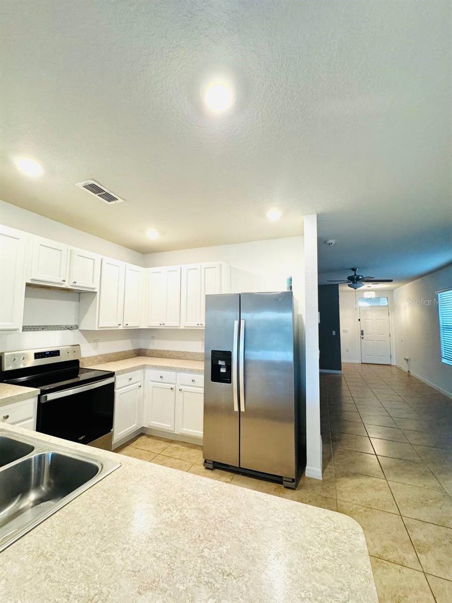 Image 8 of 29 For 800 Brooklet Drive