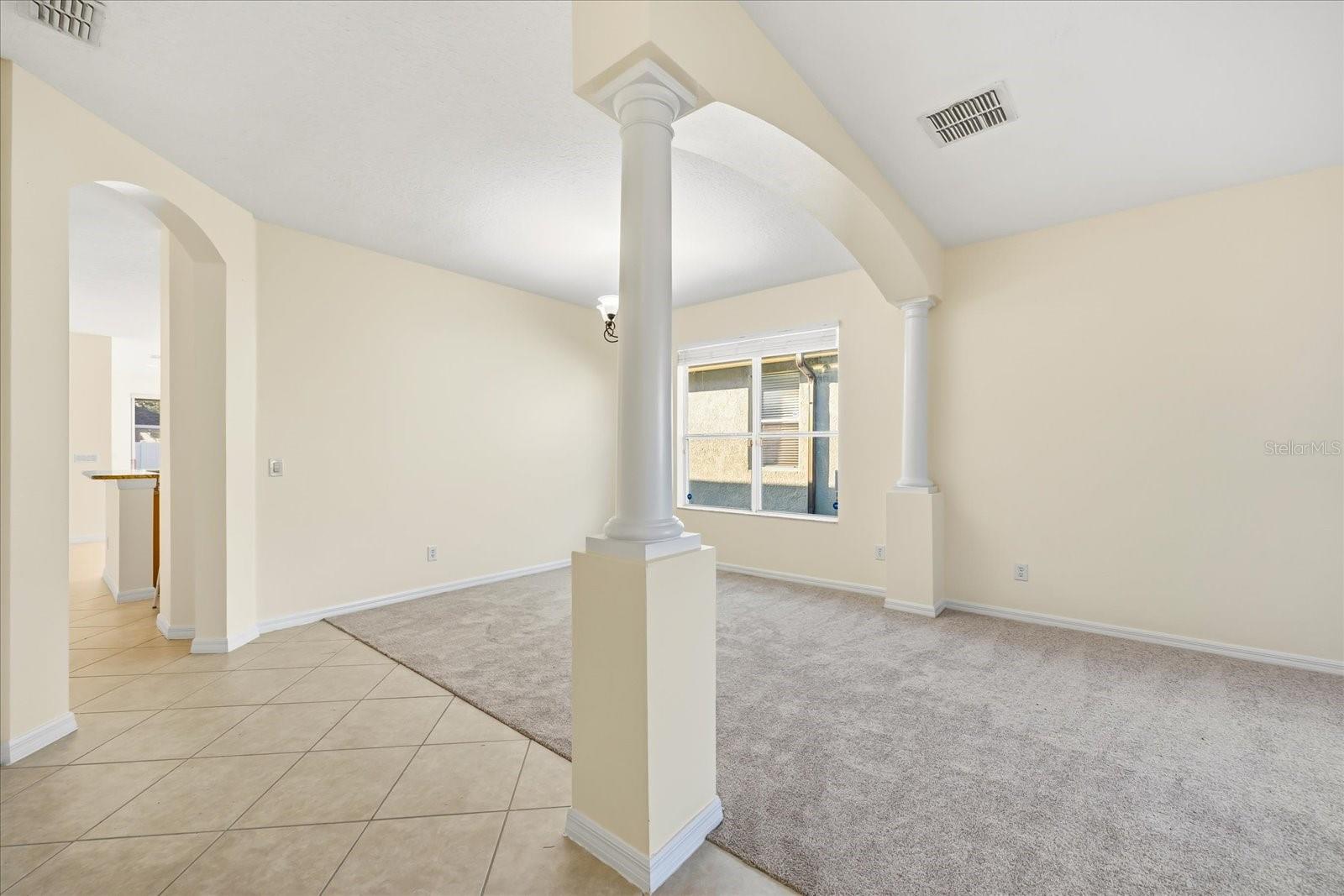 Image 7 of 32 For 9427 Edenshire Circle