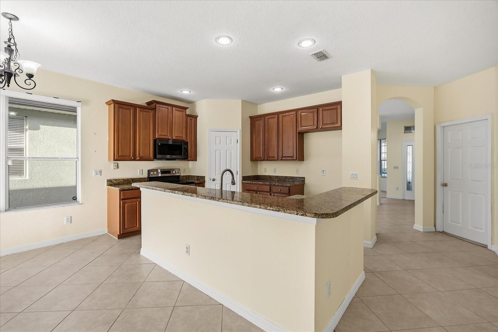 Image 9 of 32 For 9427 Edenshire Circle