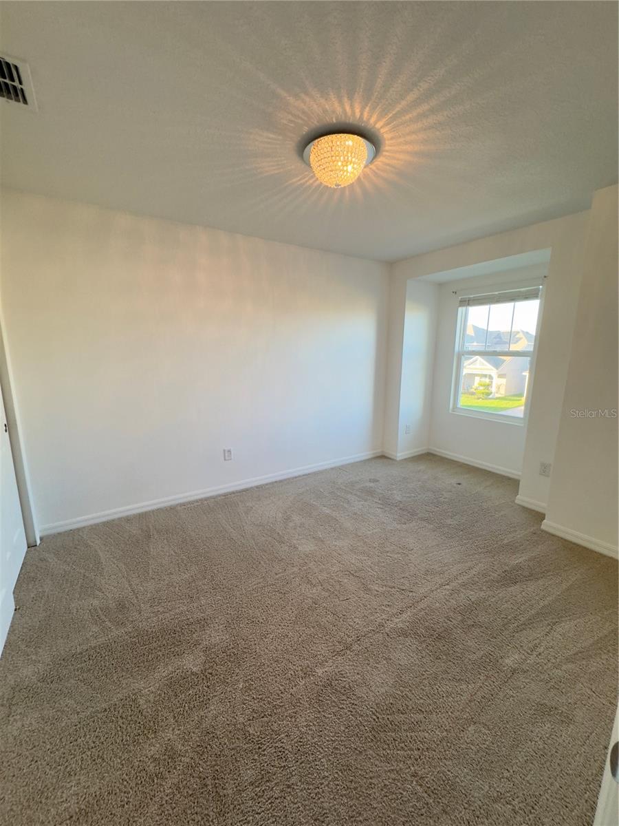 Image 15 of 22 For 2512 Blowing Breeze Avenue