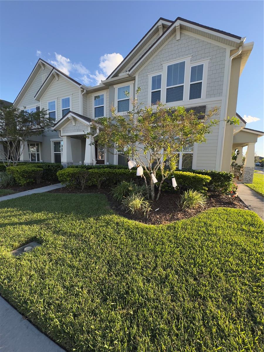 Image 4 of 22 For 2512 Blowing Breeze Avenue