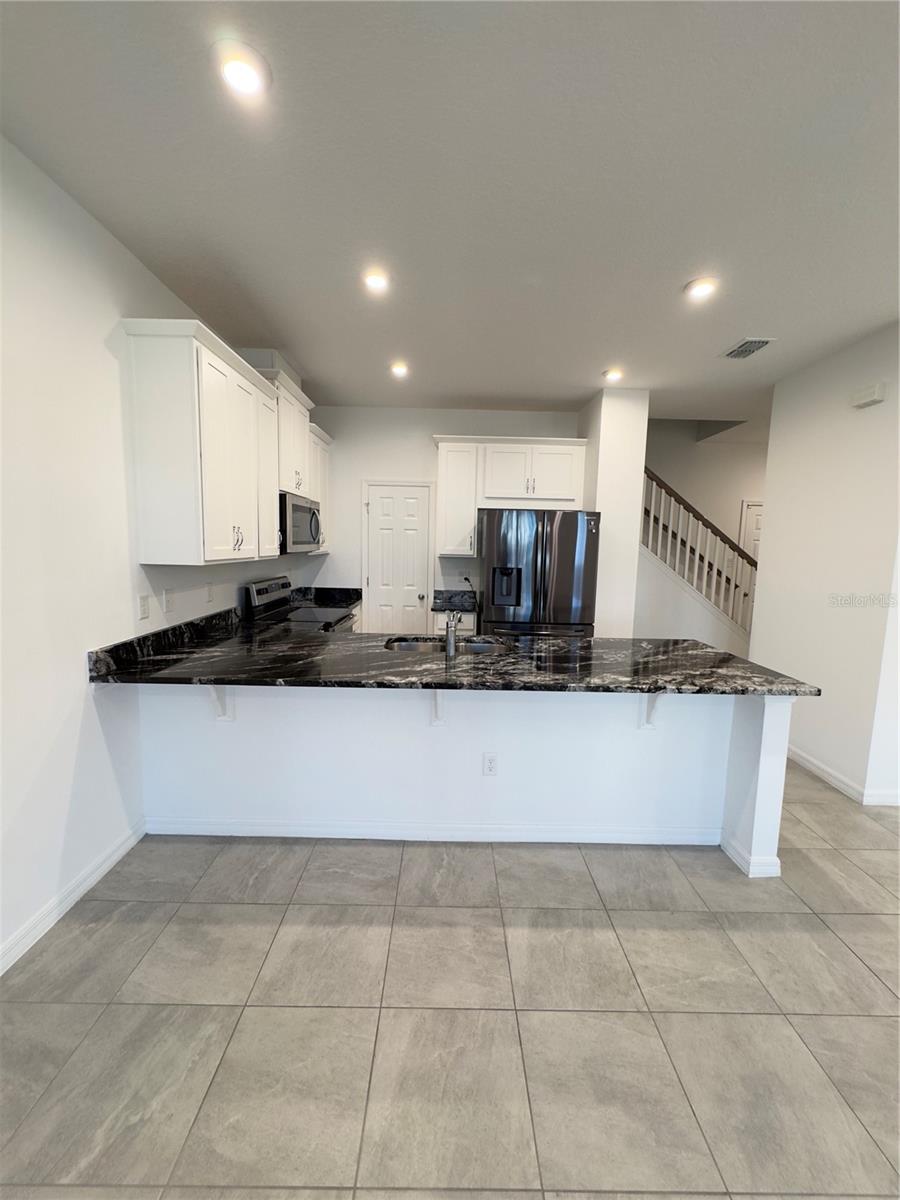 Image 8 of 22 For 2512 Blowing Breeze Avenue