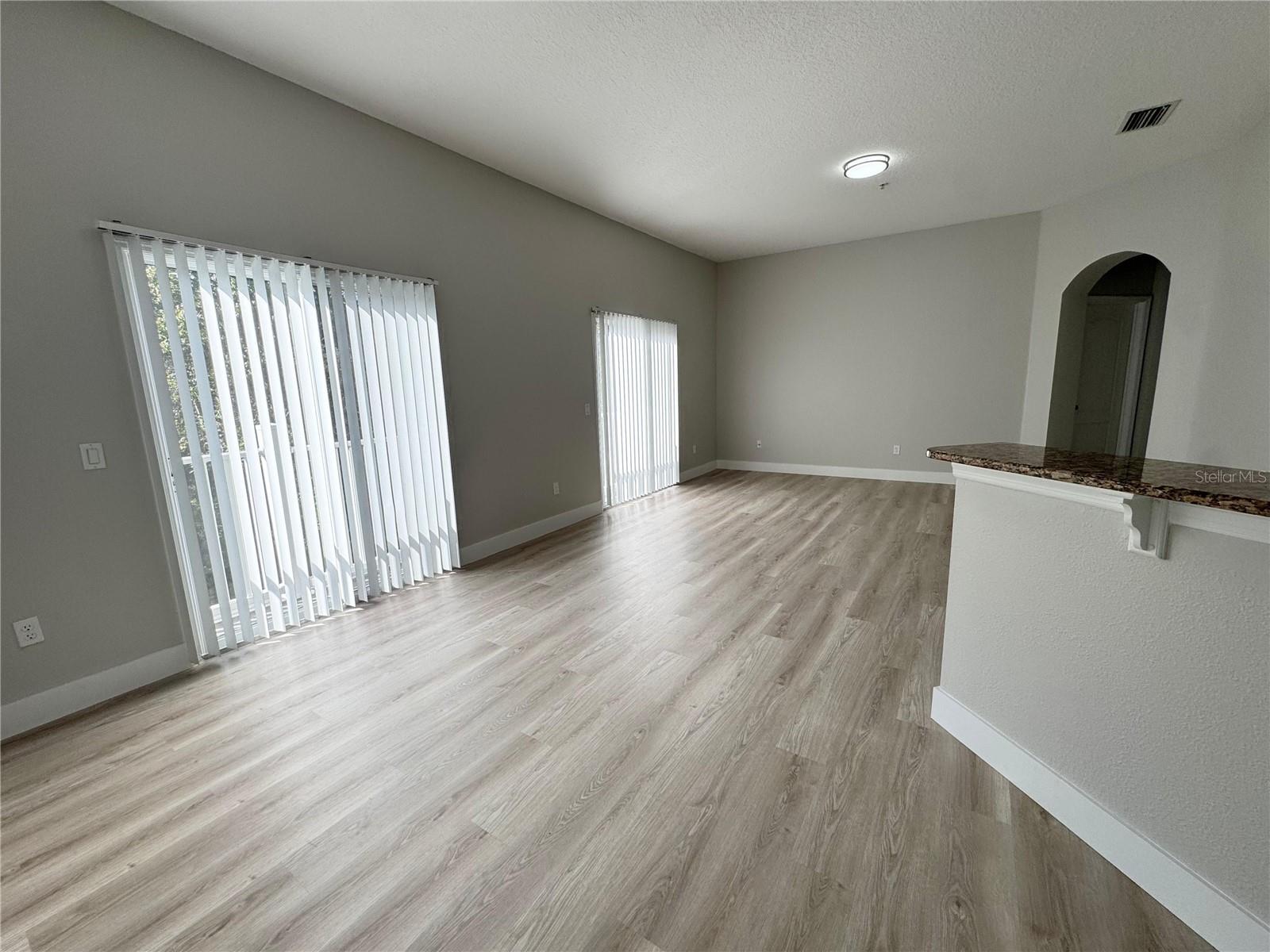 Image 10 of 41 For 10703 Yellow Tiger Lily Drive 24a