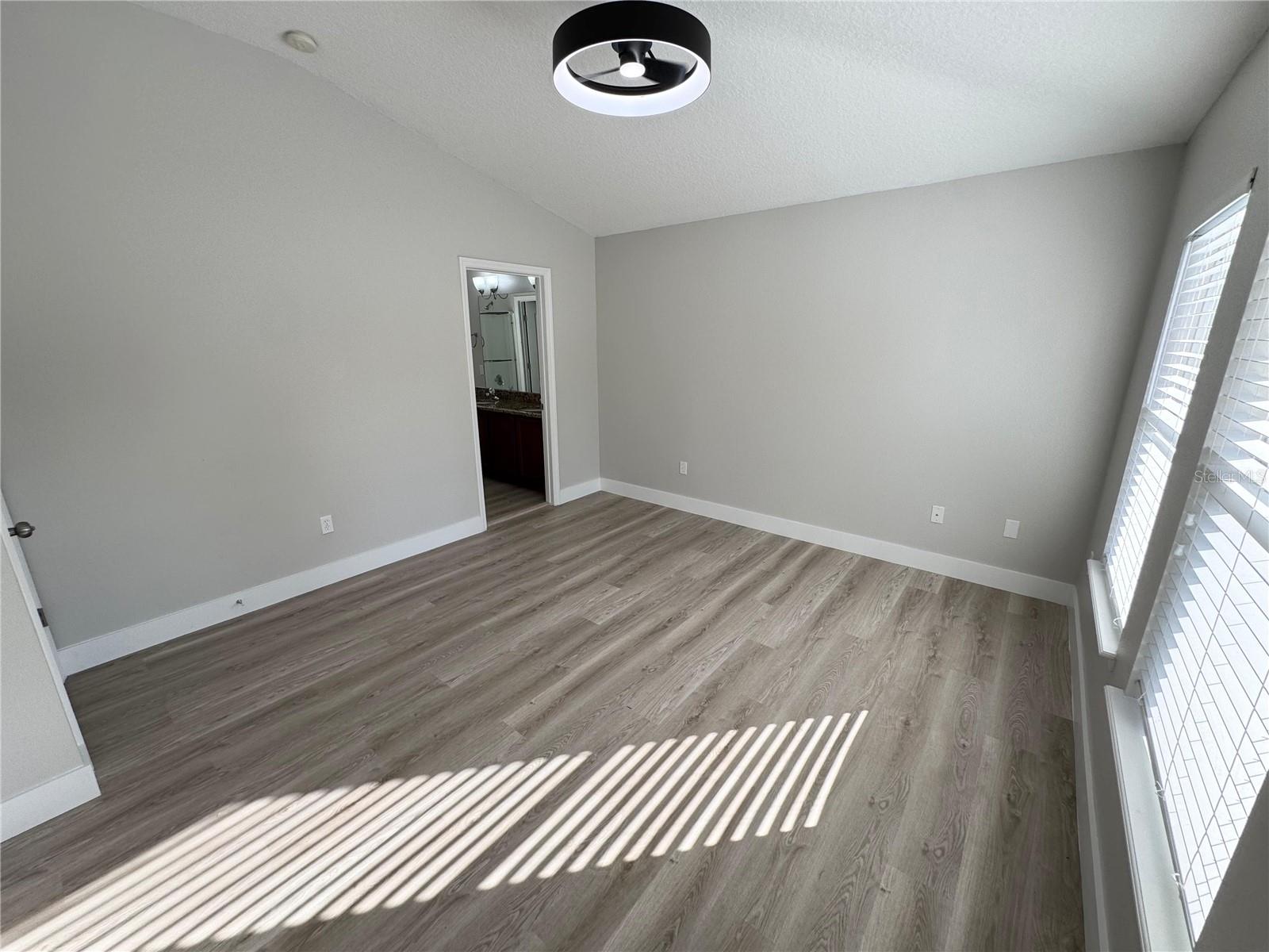 Image 22 of 41 For 10703 Yellow Tiger Lily Drive 24a