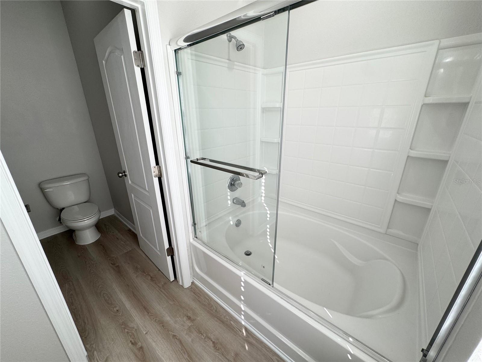 Image 27 of 41 For 10703 Yellow Tiger Lily Drive 24a