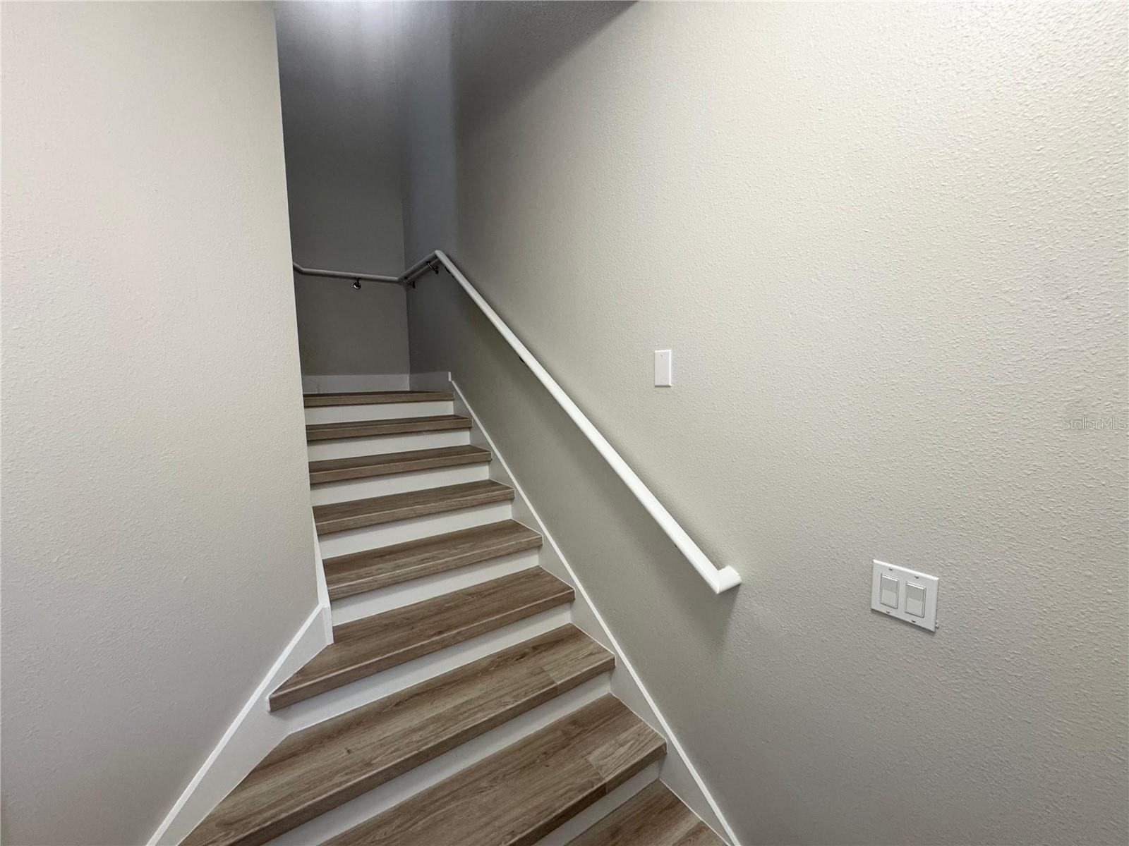 Image 7 of 41 For 10703 Yellow Tiger Lily Drive 24a