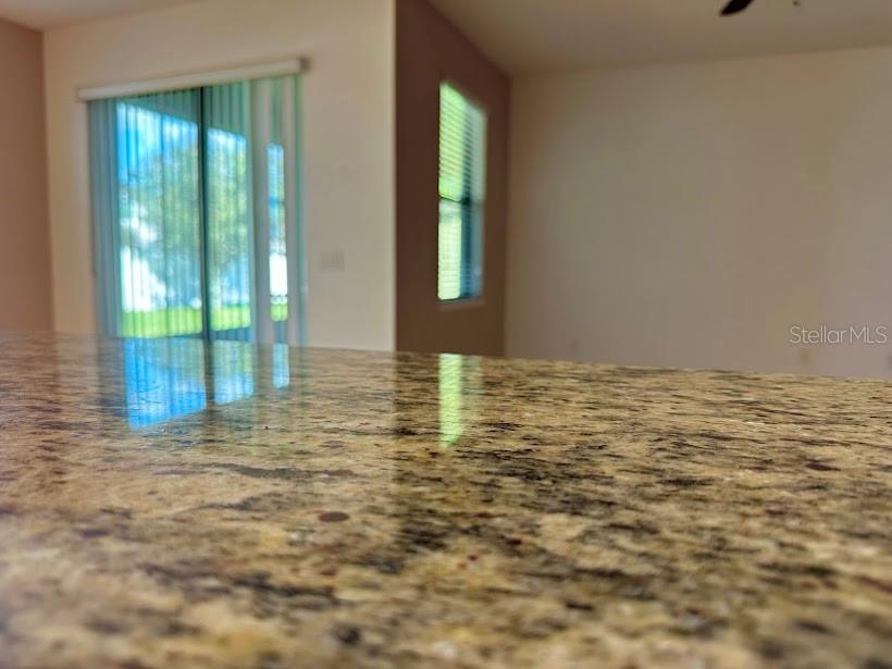 Image 15 of 39 For 4643 Doral Park Avenue