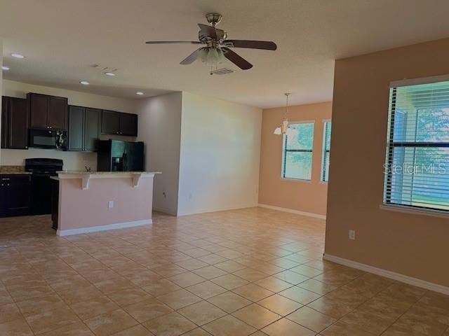 Image 16 of 39 For 4643 Doral Park Avenue
