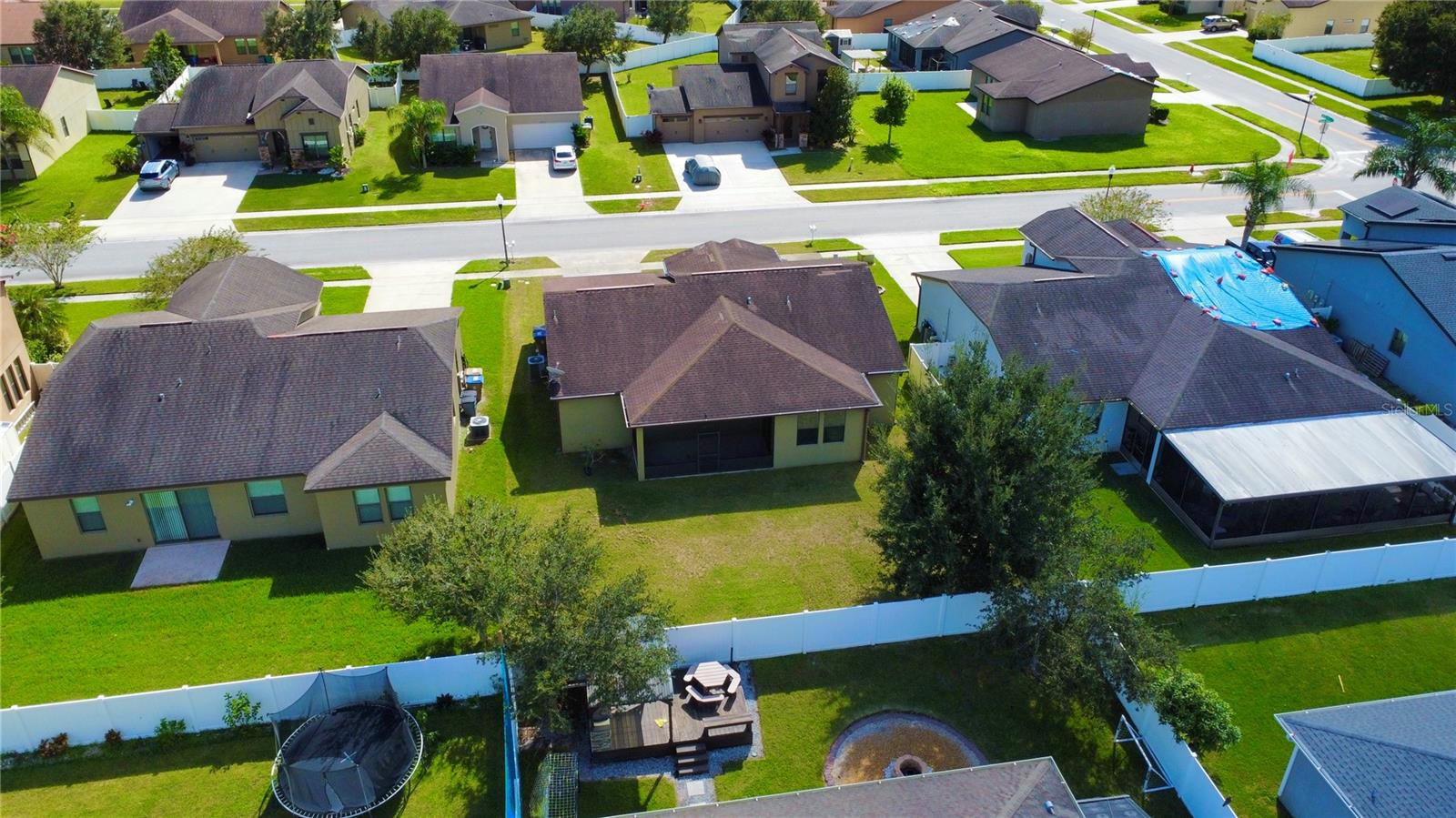 Image 33 of 39 For 4643 Doral Park Avenue
