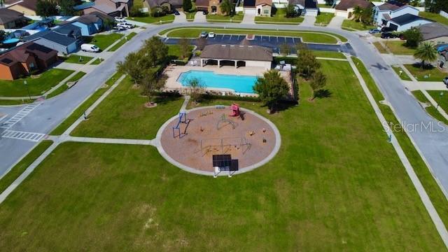 Image 36 of 39 For 4643 Doral Park Avenue