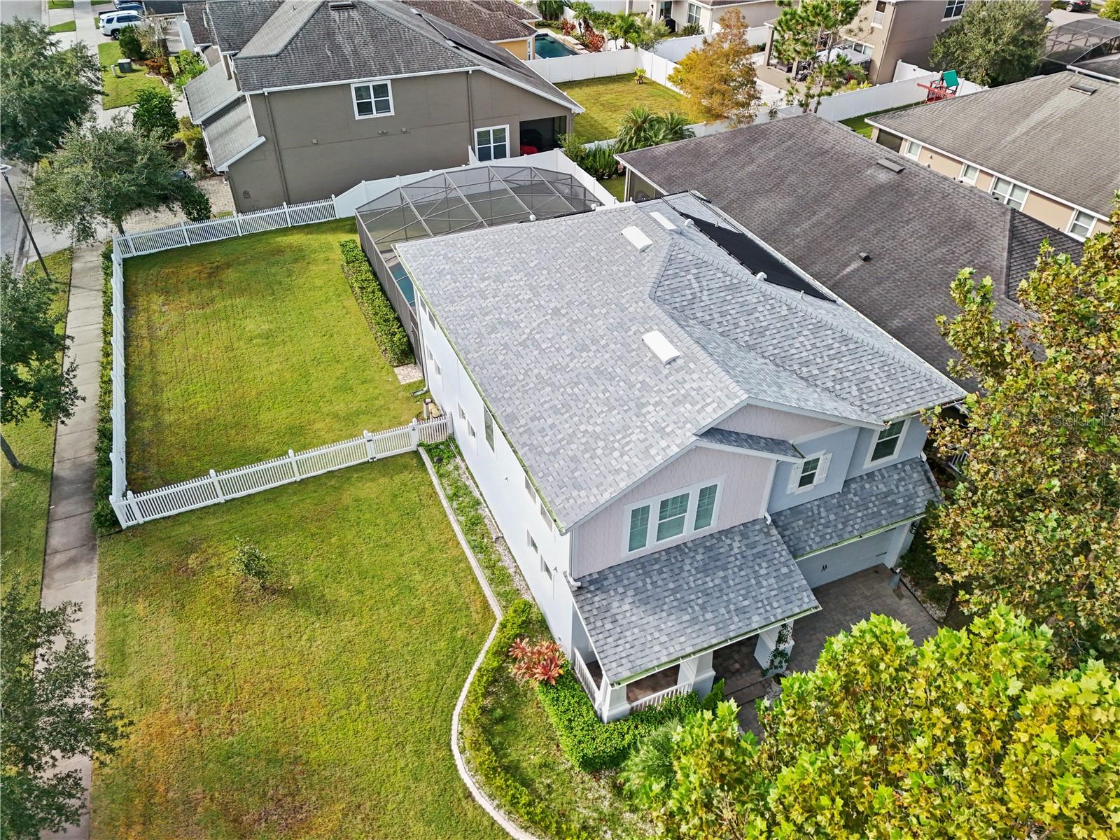 Listing photo id 0 for 10680 Billings Street