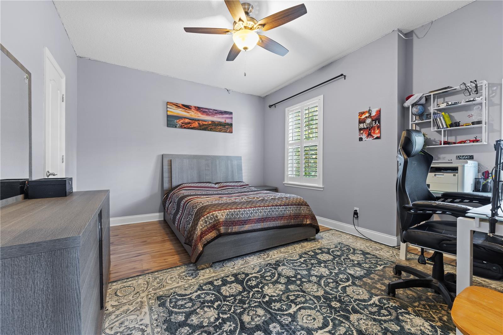 Listing photo id 27 for 10680 Billings Street