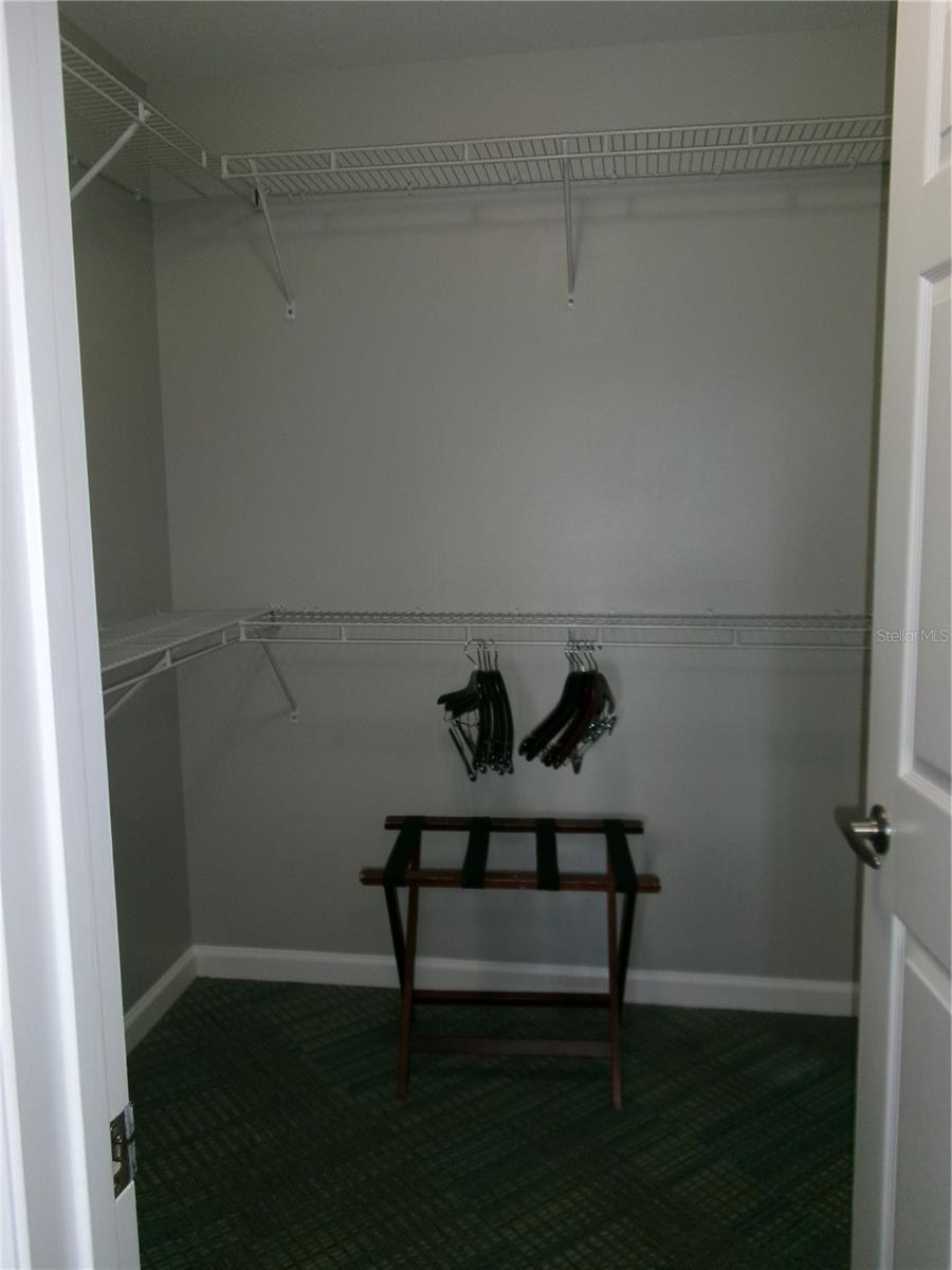 Image 21 of 73 For 14501 Grove Resort Avenue 1612