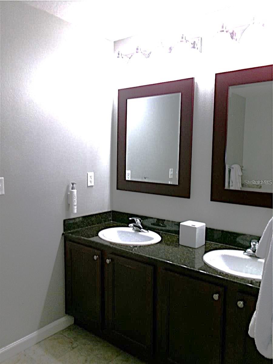 Image 25 of 73 For 14501 Grove Resort Avenue 1612