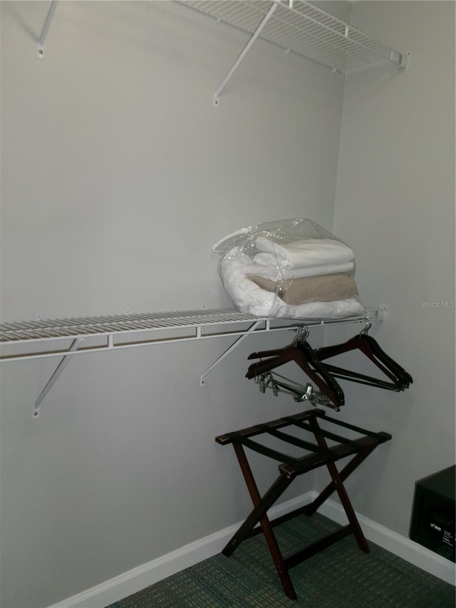 Image 28 of 73 For 14501 Grove Resort Avenue 1612