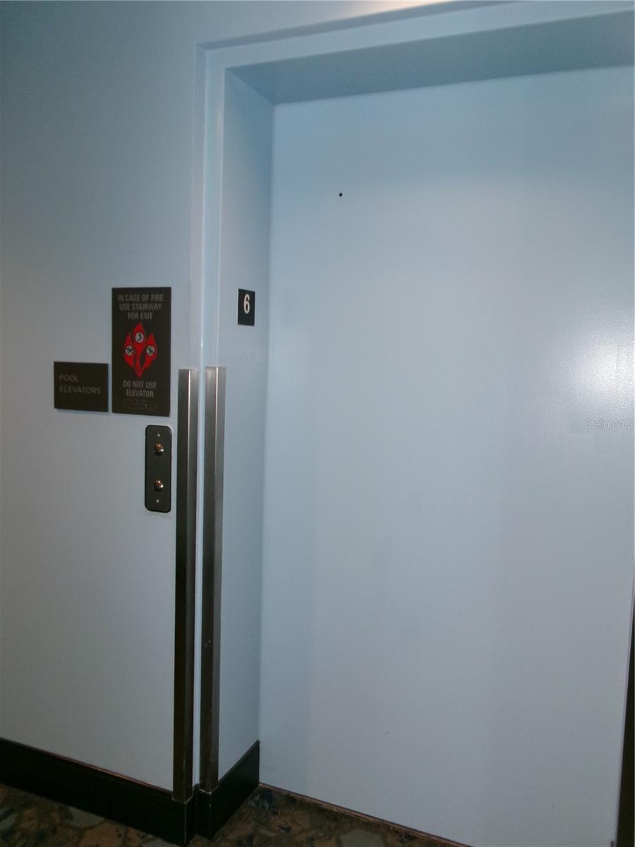 Image 31 of 73 For 14501 Grove Resort Avenue 1612