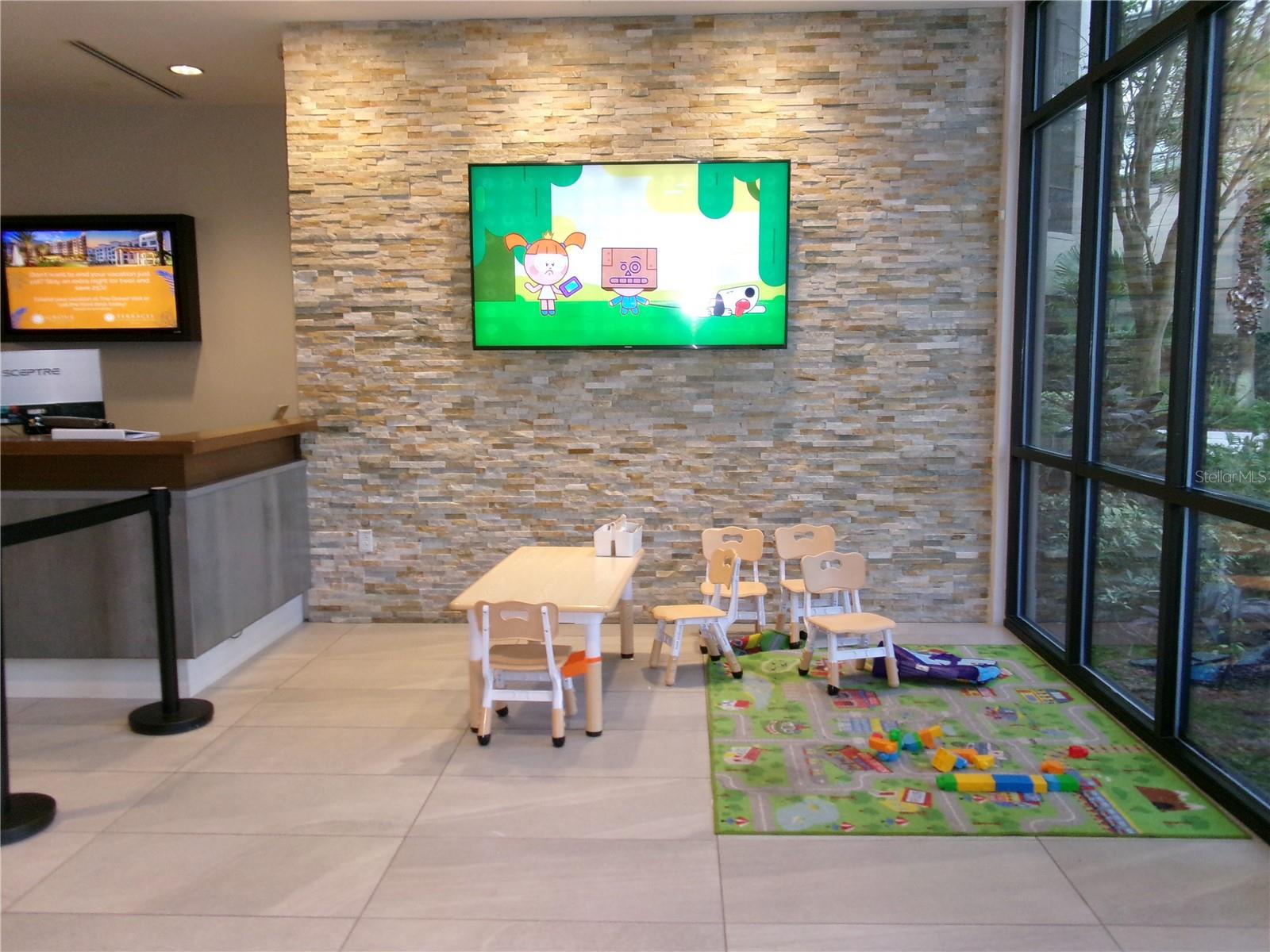 Image 36 of 73 For 14501 Grove Resort Avenue 1612