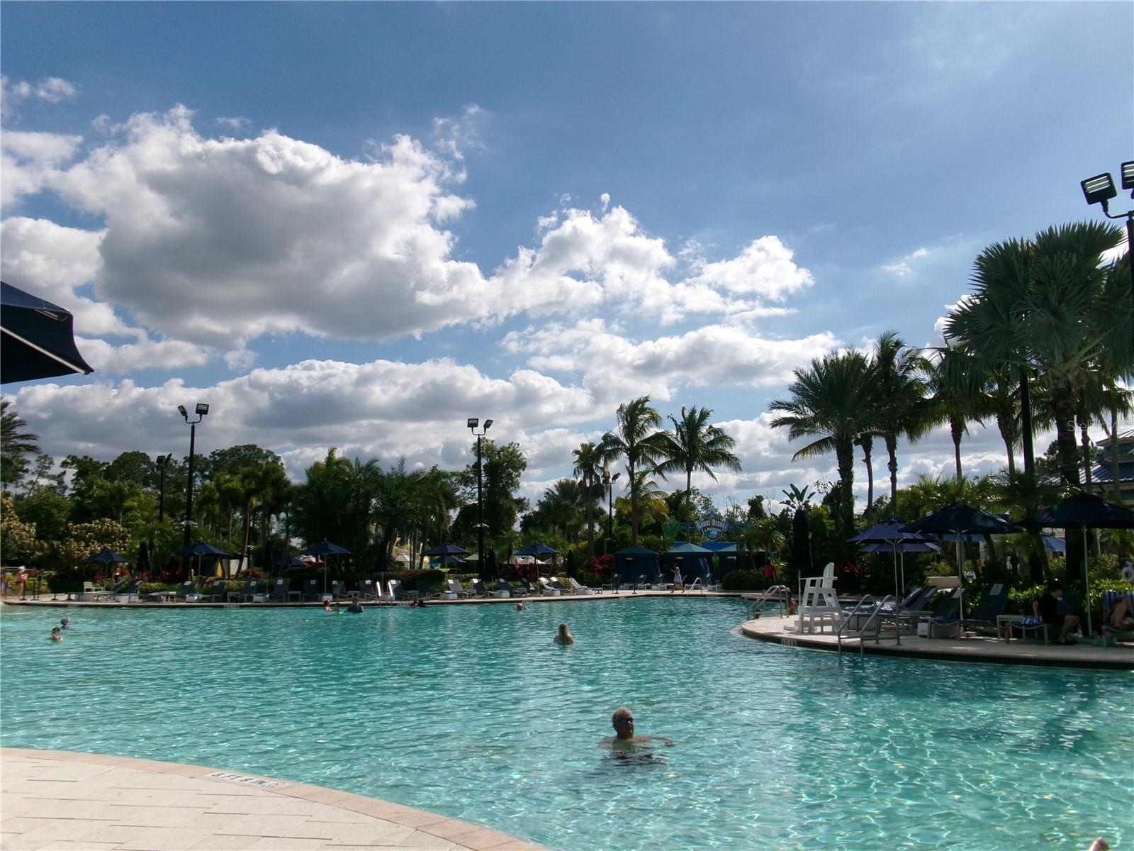 Image 43 of 73 For 14501 Grove Resort Avenue 1612