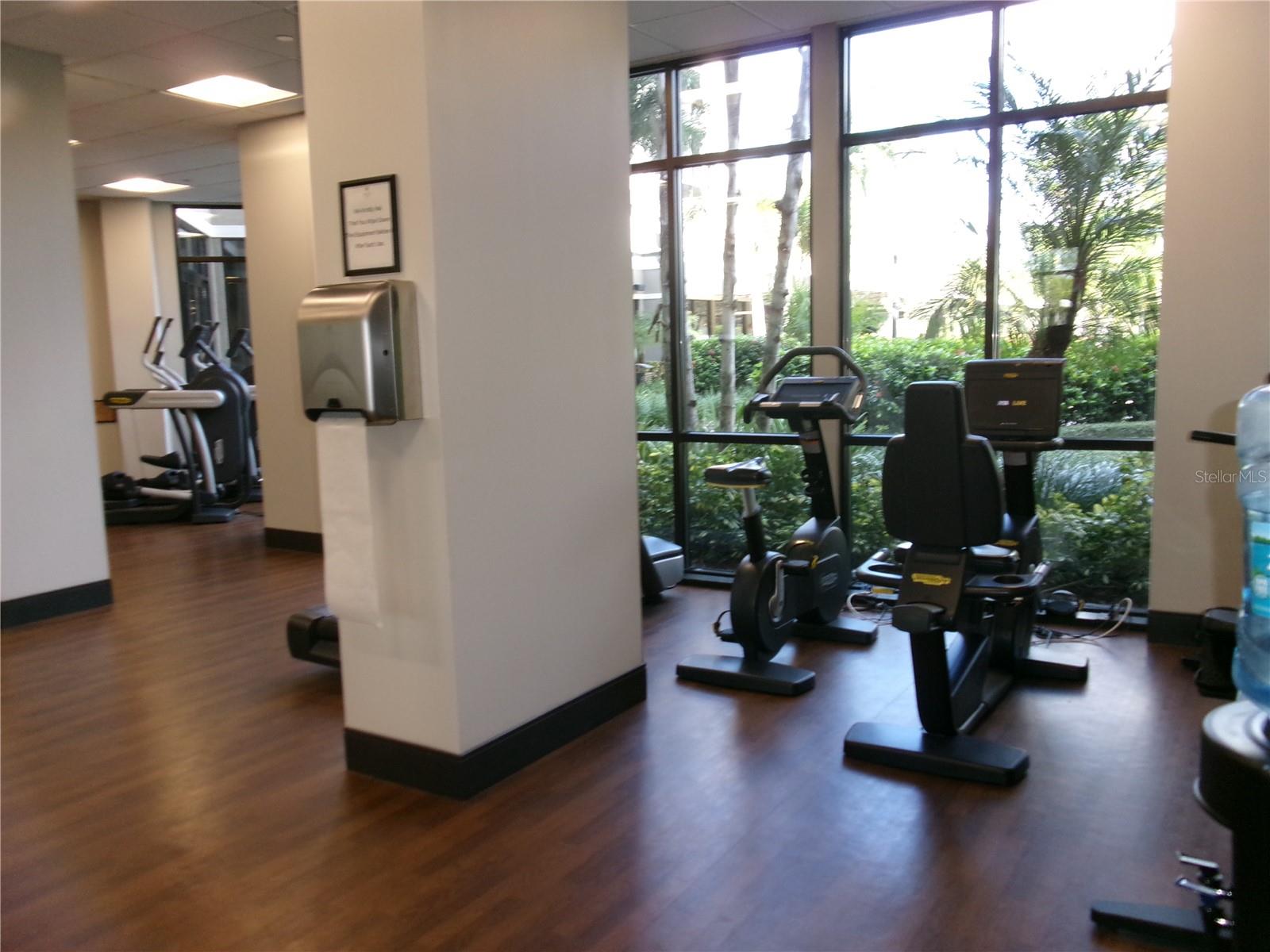 Image 64 of 73 For 14501 Grove Resort Avenue 1612