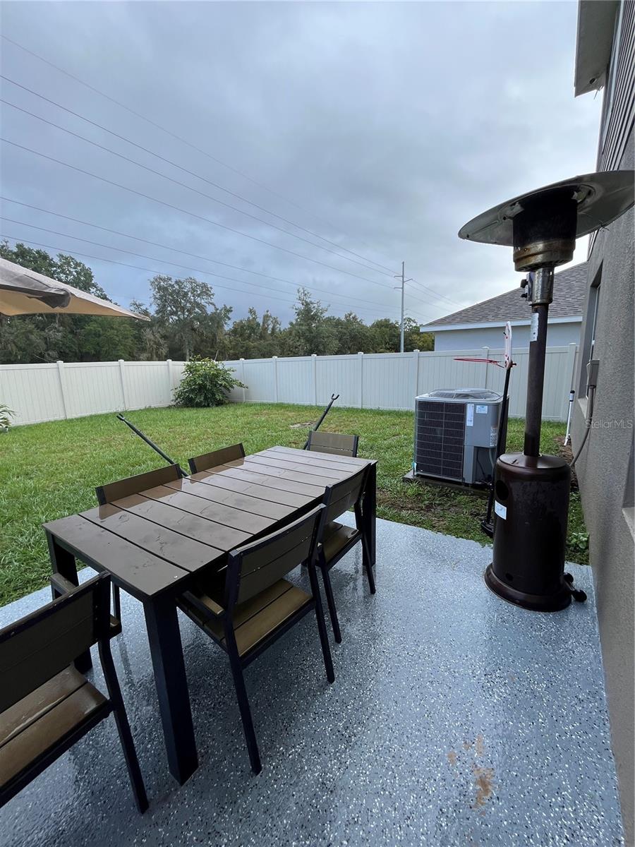 Image 10 of 79 For 823 Chinoy Road