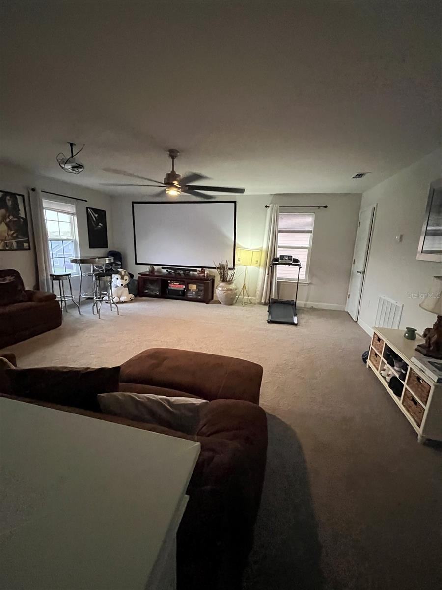 Image 39 of 79 For 823 Chinoy Road