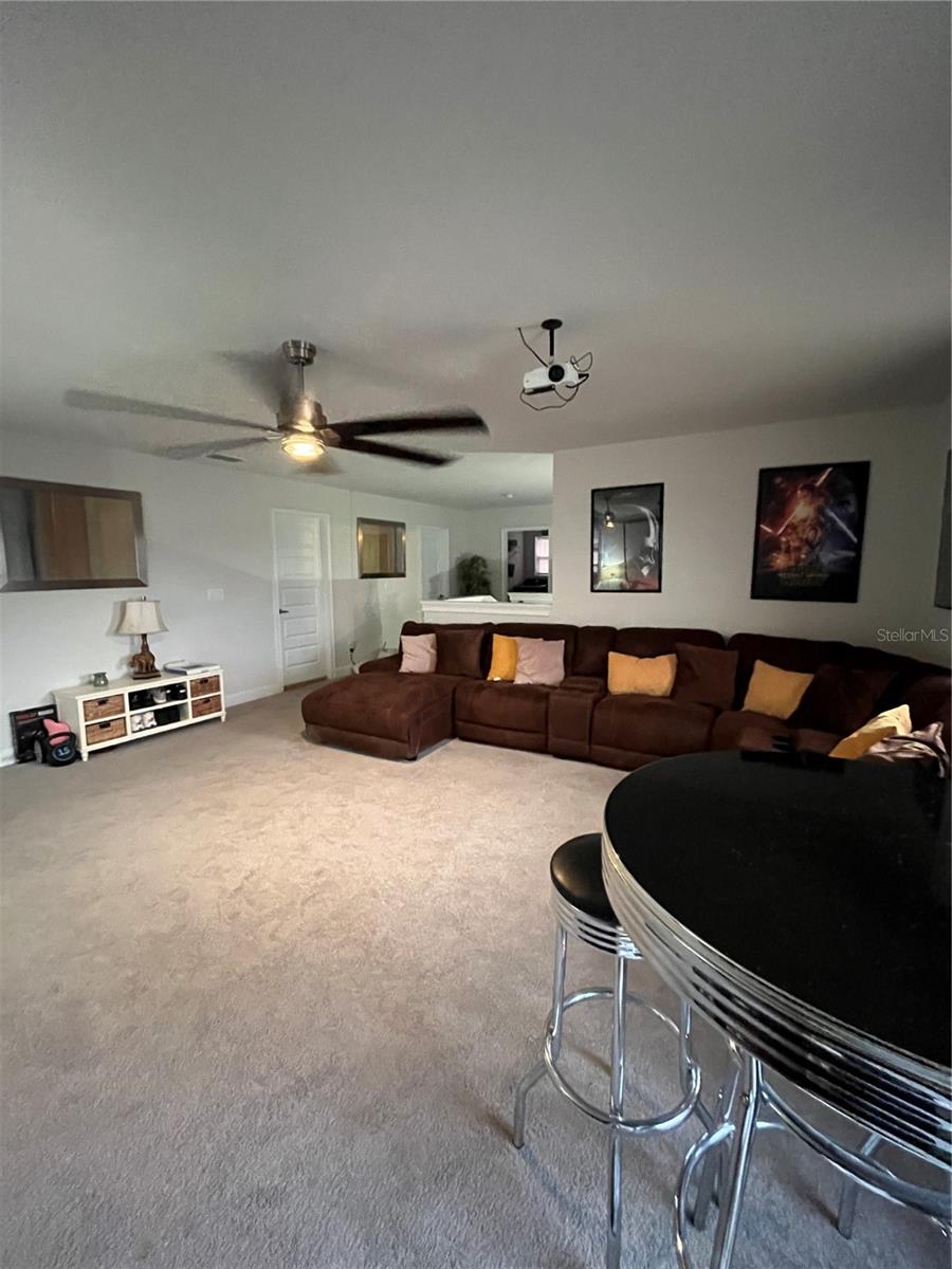 Image 42 of 79 For 823 Chinoy Road