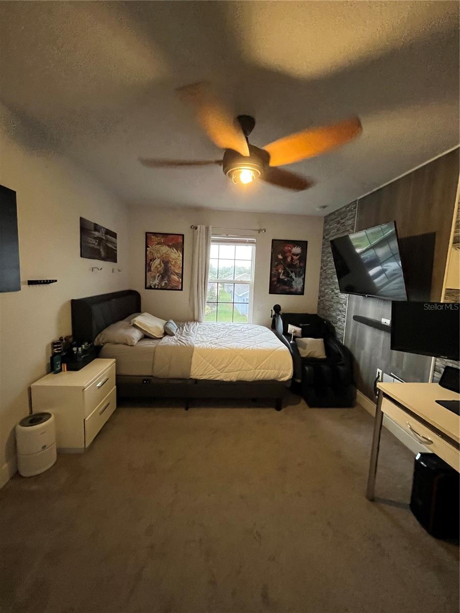 Image 61 of 79 For 823 Chinoy Road