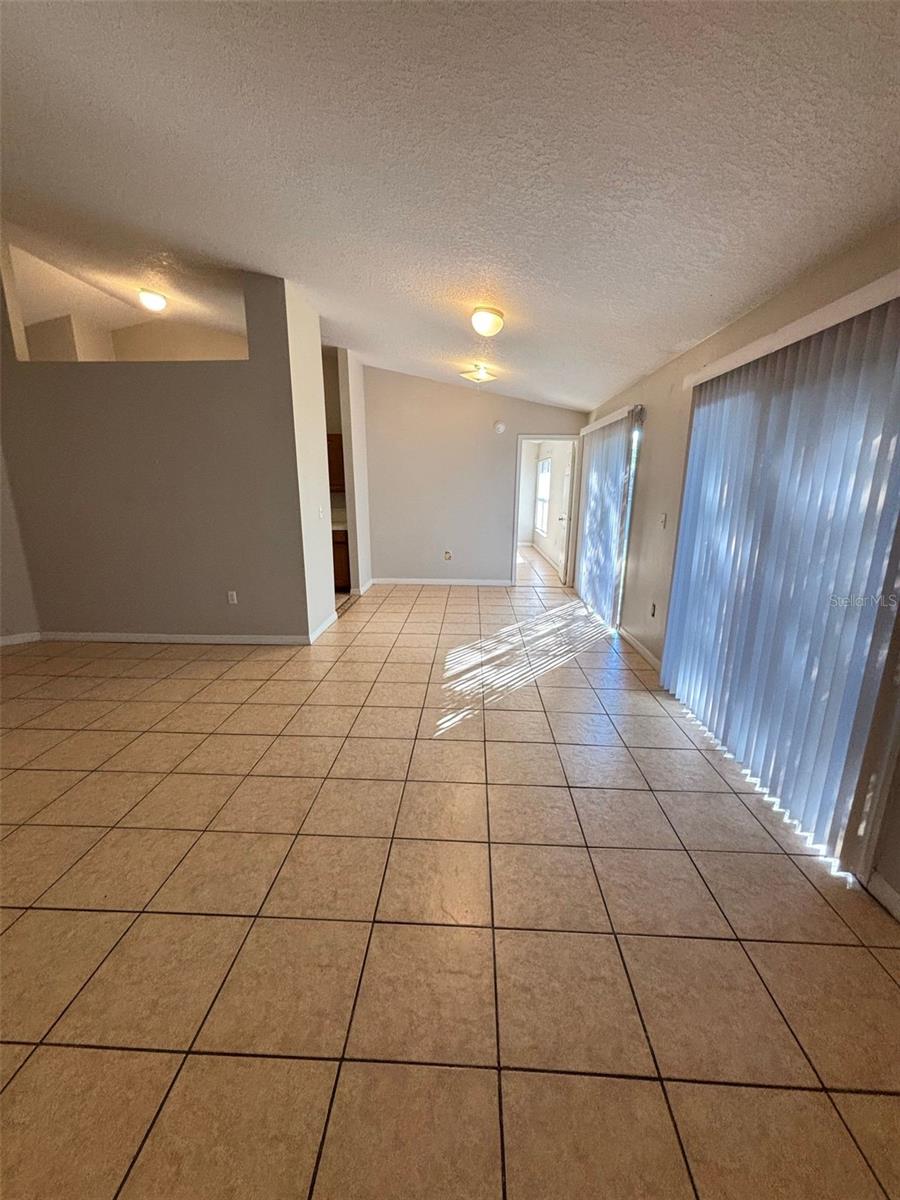 Image 14 of 26 For 655 Bear Court