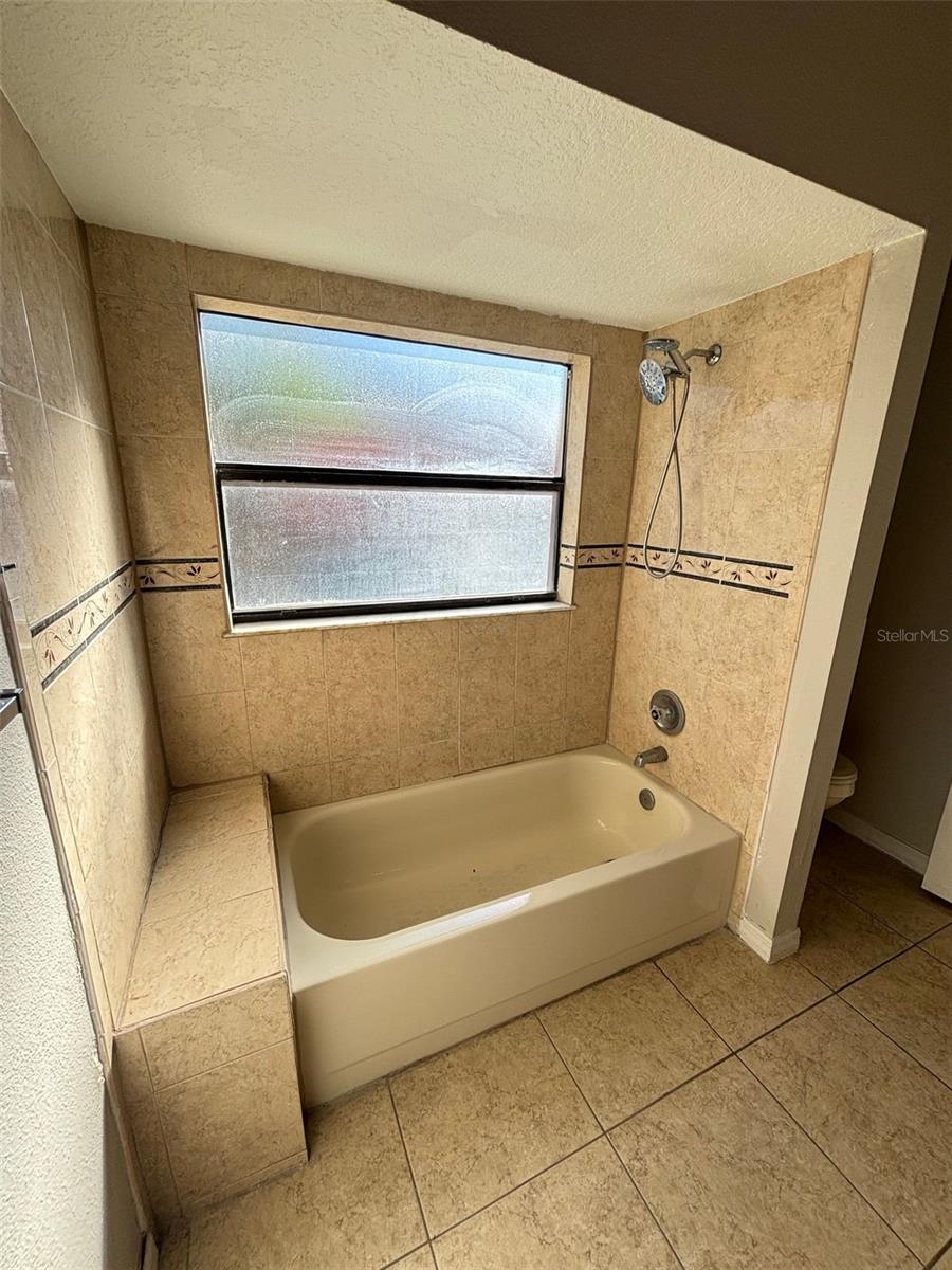 Image 22 of 26 For 655 Bear Court