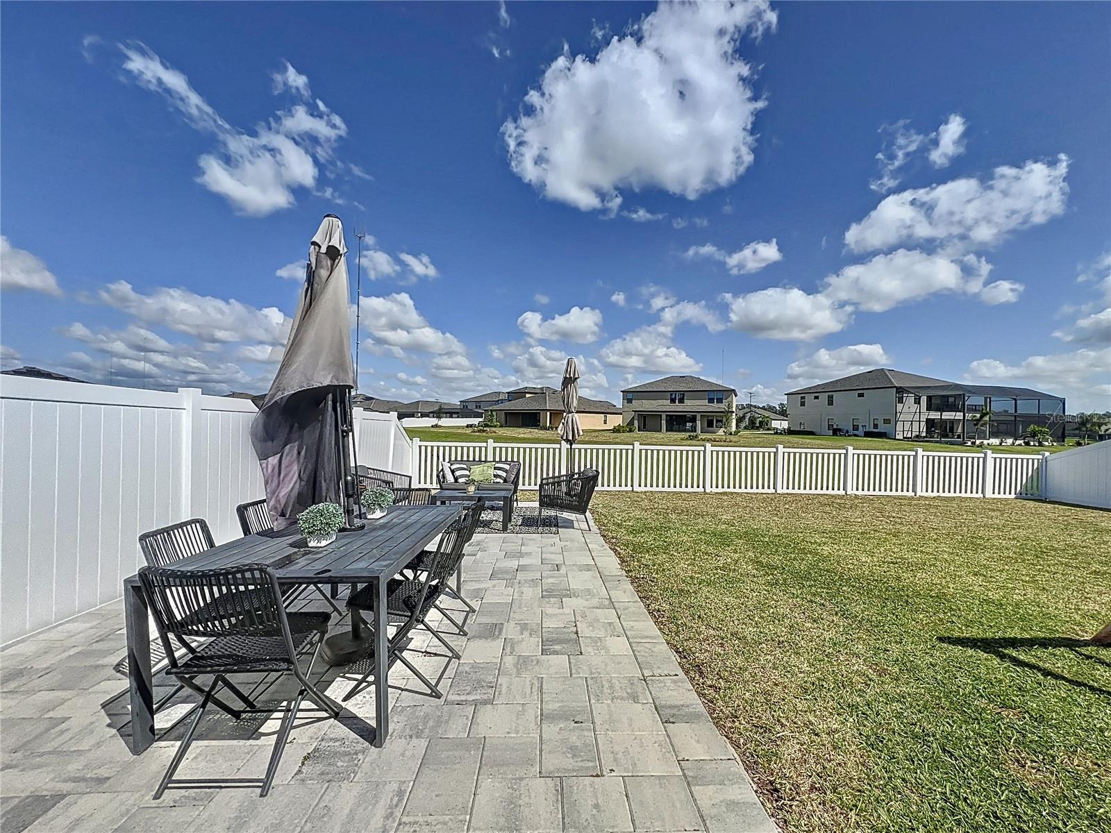 Image 27 of 39 For 12764 Weston Oaks Lane