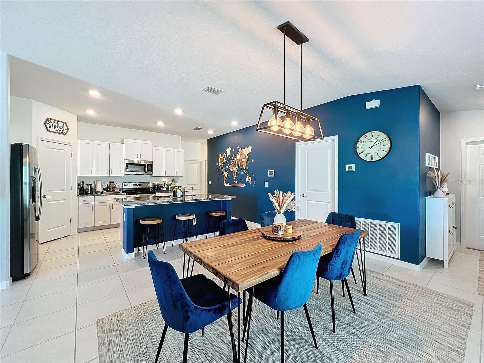 Image 5 of 39 For 12764 Weston Oaks Lane