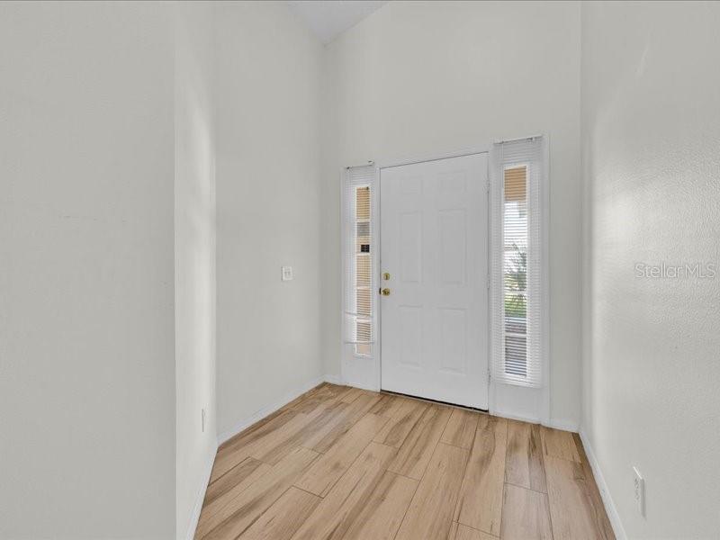 Image 11 of 28 For 117 Birchwood Drive
